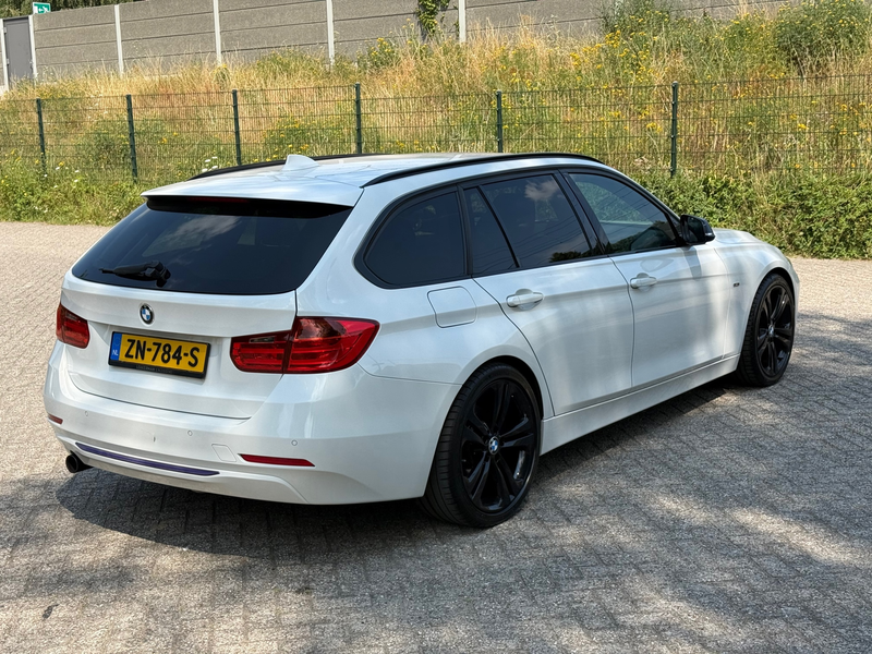 BMW 320 3-serie Touring 320i High Executive AUTOMAAT I LED — photo 11