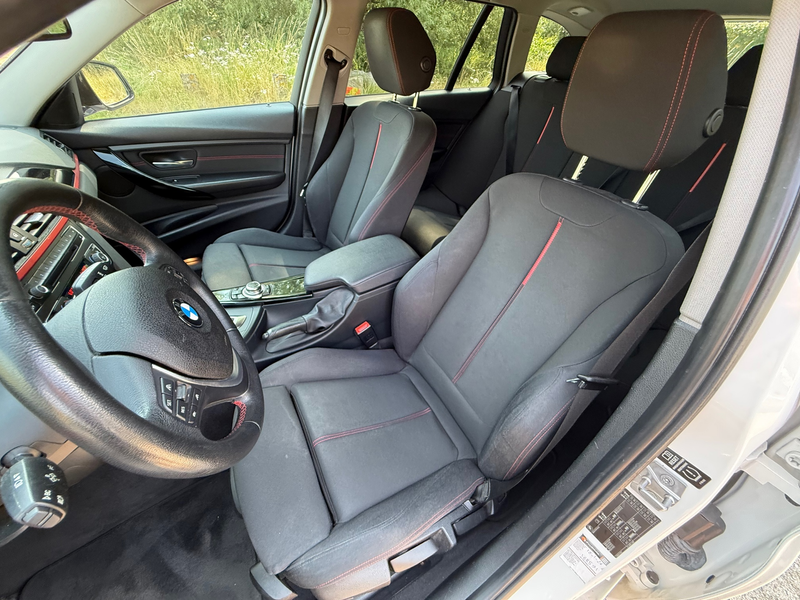 BMW 320 3-serie Touring 320i High Executive AUTOMAAT I LED — photo 15