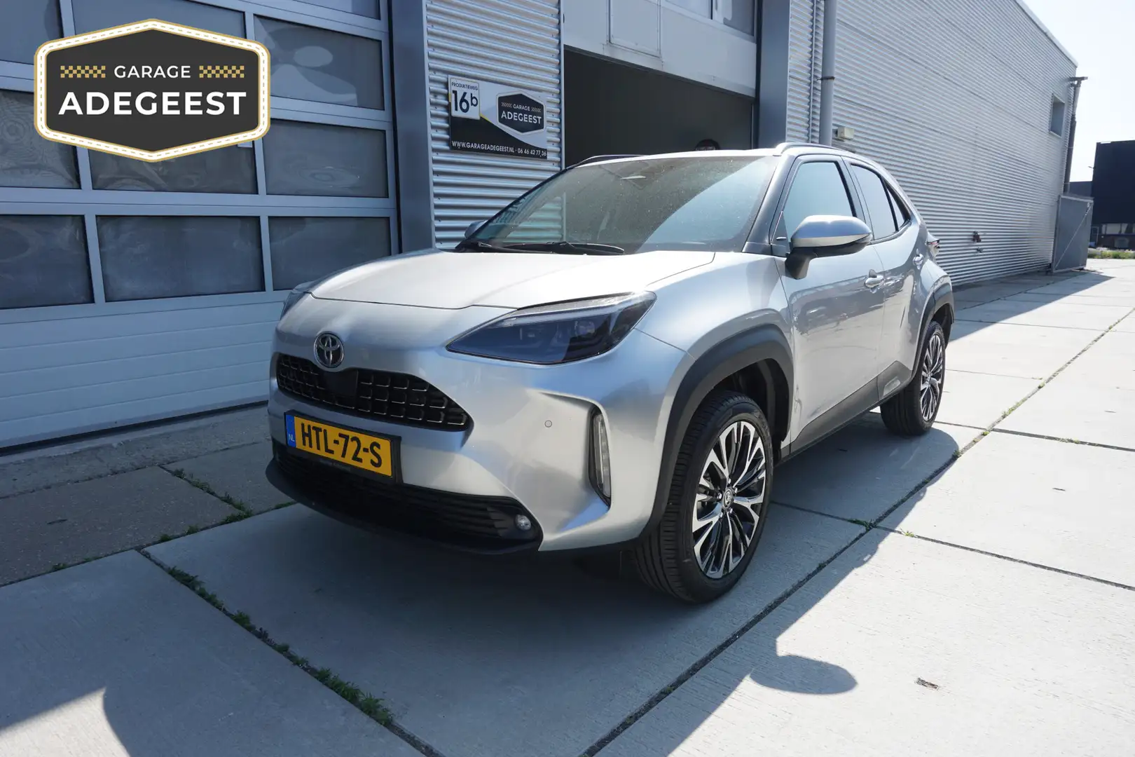 Toyota Yaris Cross 1.5 Hybrid 130 Executive |Navi|Carplay|PDC V+A|Sto Zilver - 1