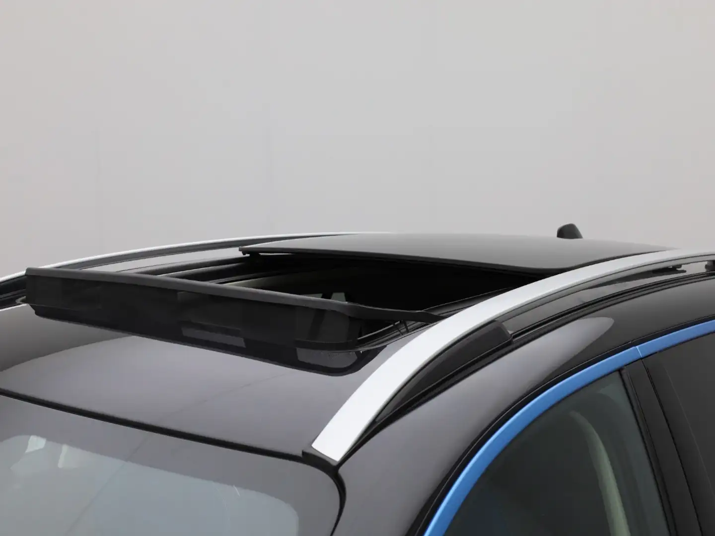 Lynk & Co 01 1.5 MY22 - Slim instappen in hybride rijden zonder Schwarz - 2