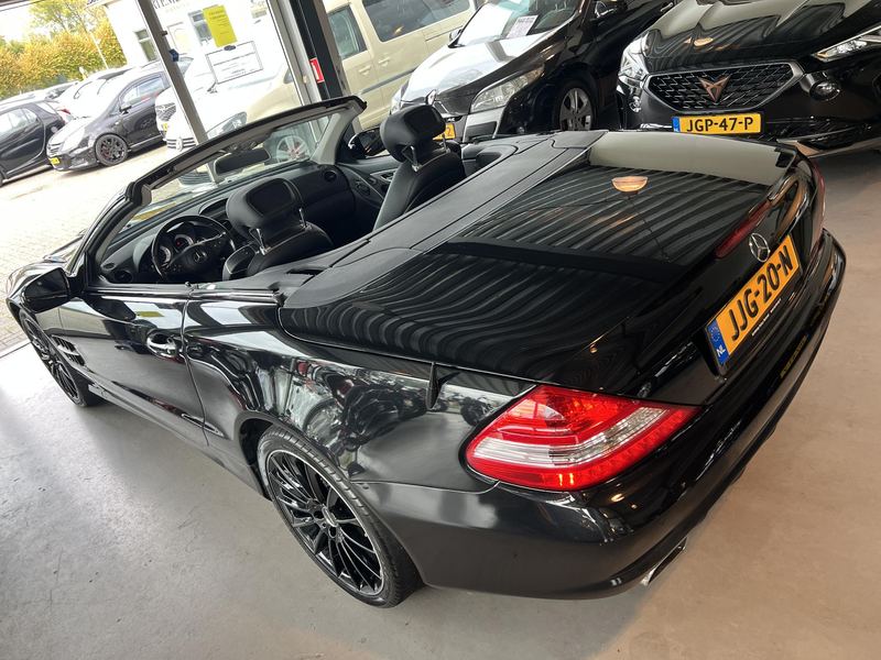 Mercedes-Benz SL 300 Vol opties, Mega onderhouden auto, Zie foto,s!! — photo 12