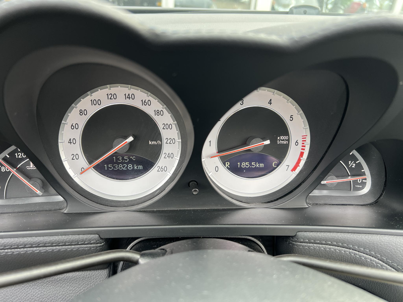 Mercedes-Benz SL 300 Vol opties, Mega onderhouden auto, Zie foto,s!! — photo 14