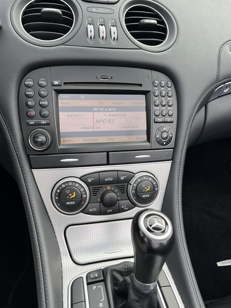 Mercedes-Benz SL 300 Vol opties, Mega onderhouden auto, Zie foto,s!! — photo 15