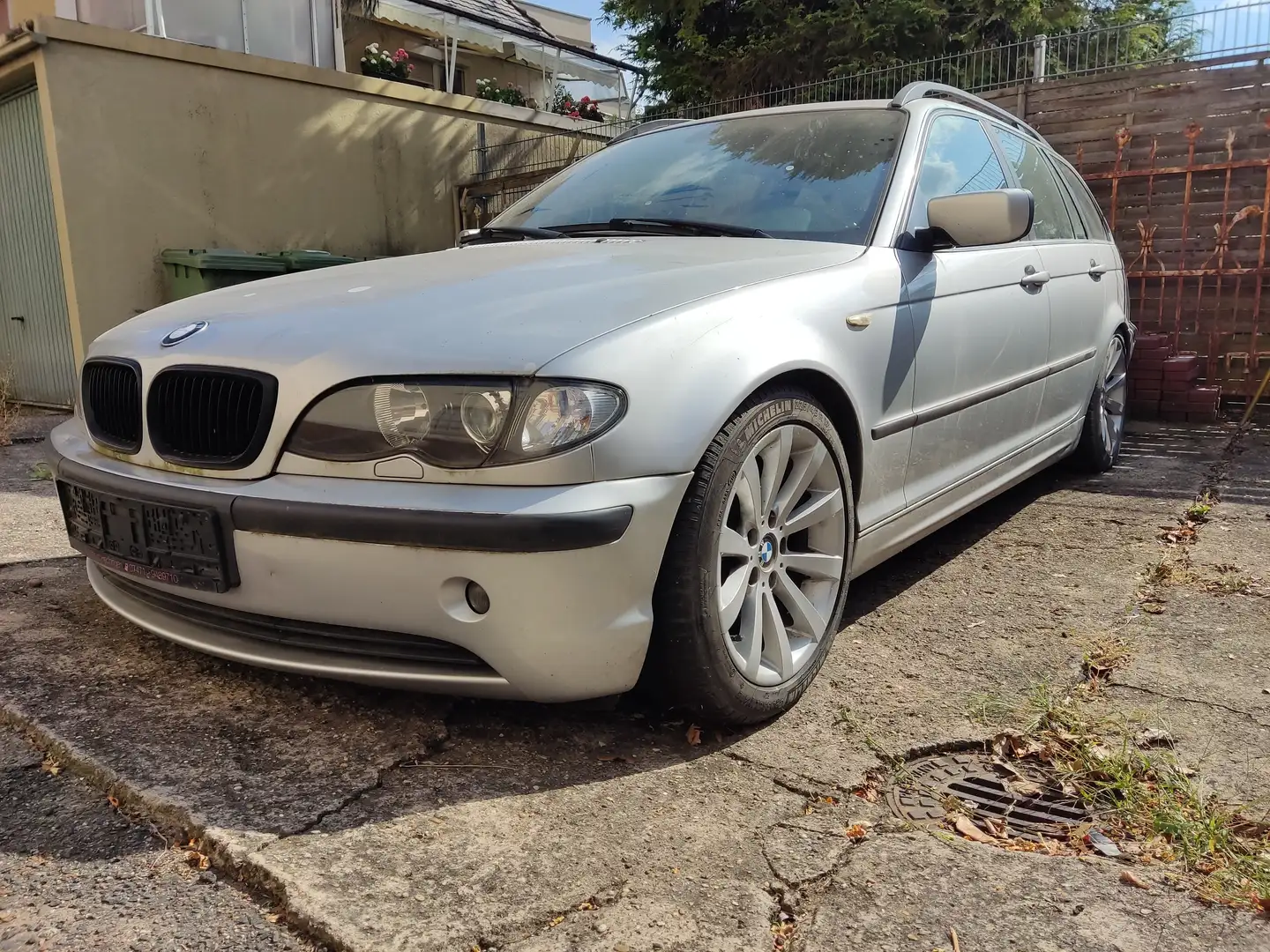 BMW 118 118i Grau - 1