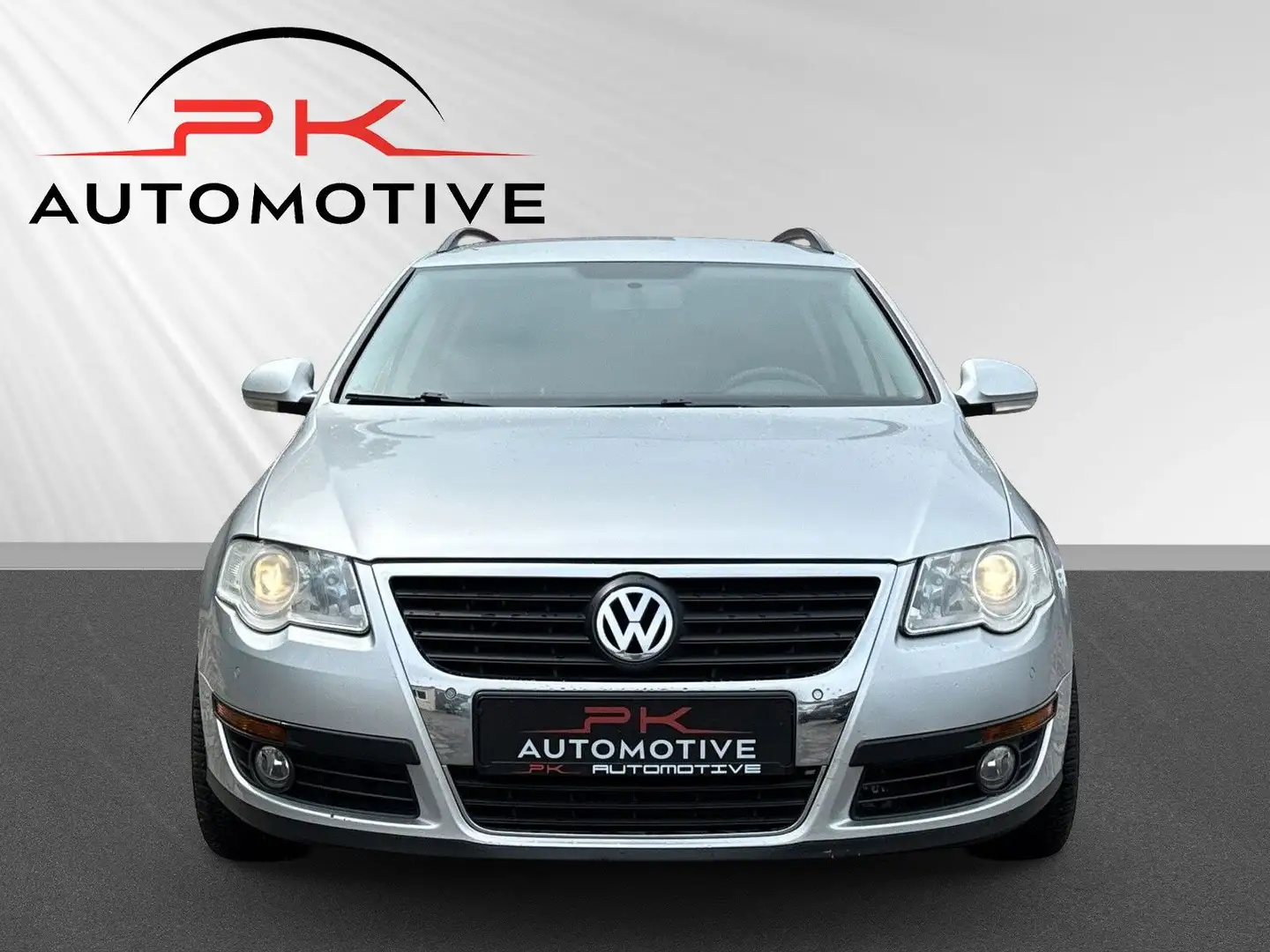 Volkswagen Passat Variant 2.0 TDI*AUTOMATIK Silber - 2
