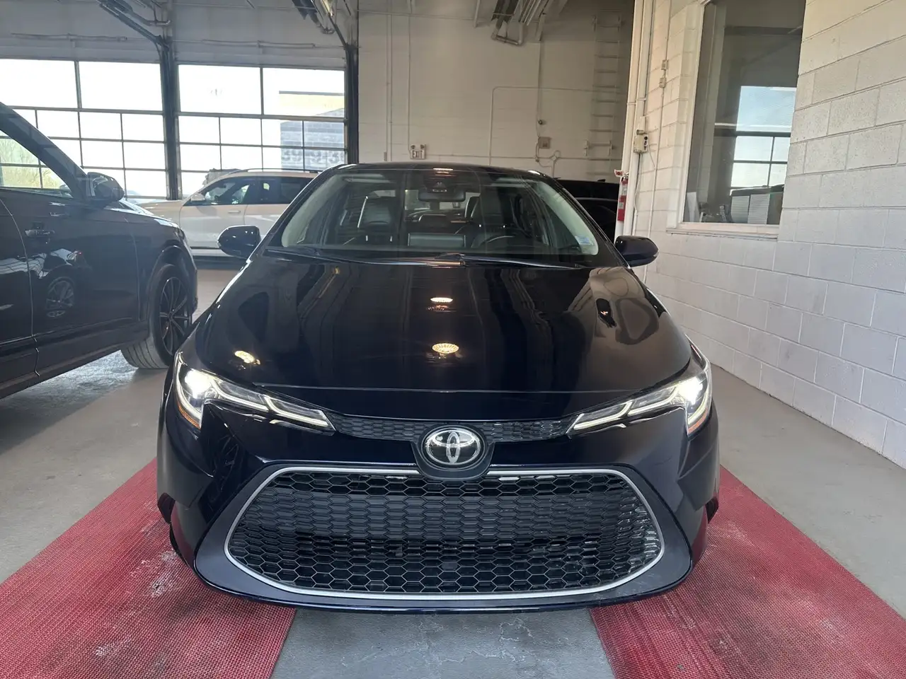 Toyota Corolla снимка Toyota Corolla