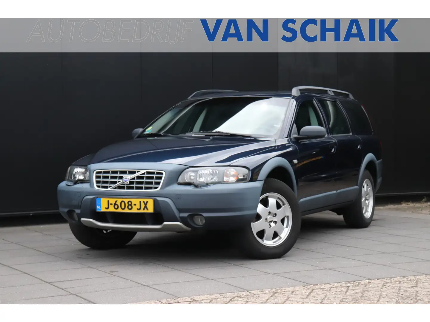 Volvo XC70 2.5 T Geartronic Comfort Line | LEDER | MEMORY | S Blauw - 1
