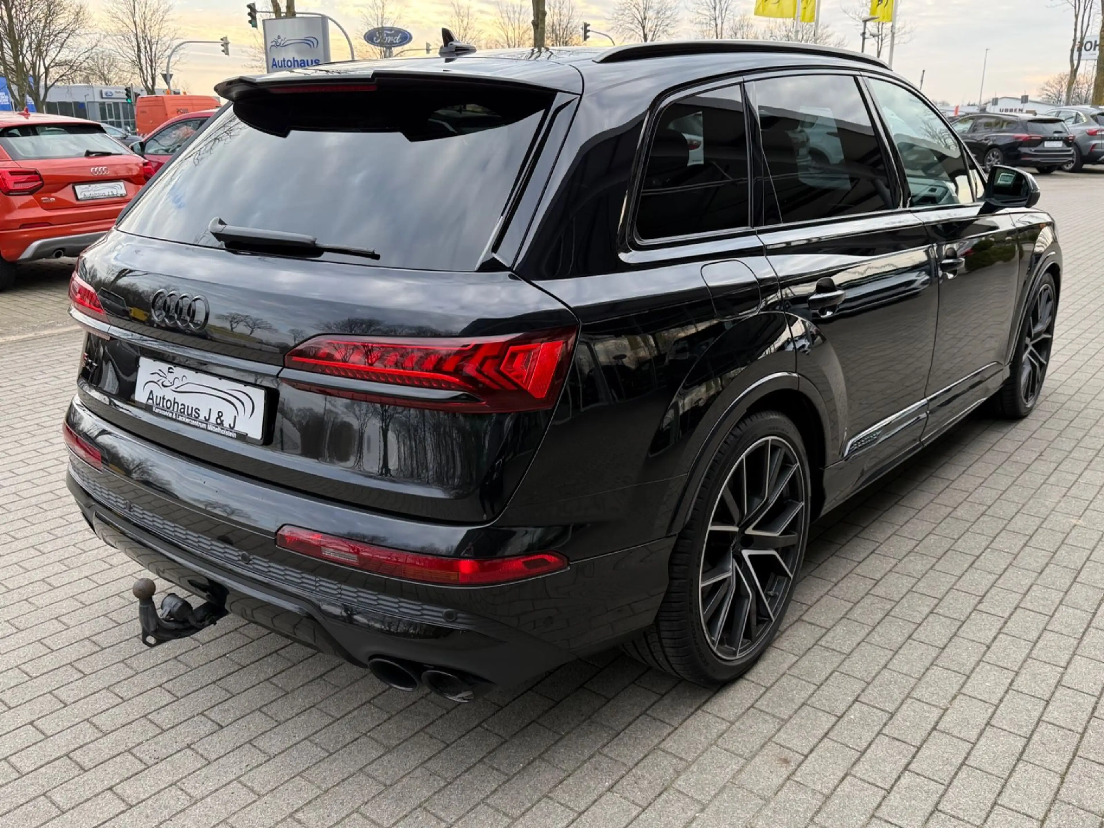 Audi SQ7 4.0TDI quattro/B&O/AHK/Luft/Standhz/Leder/Na — photo 3