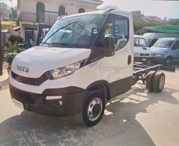 Iveco Daily 35C15 3.0 TELAIO "PASSO 3450"