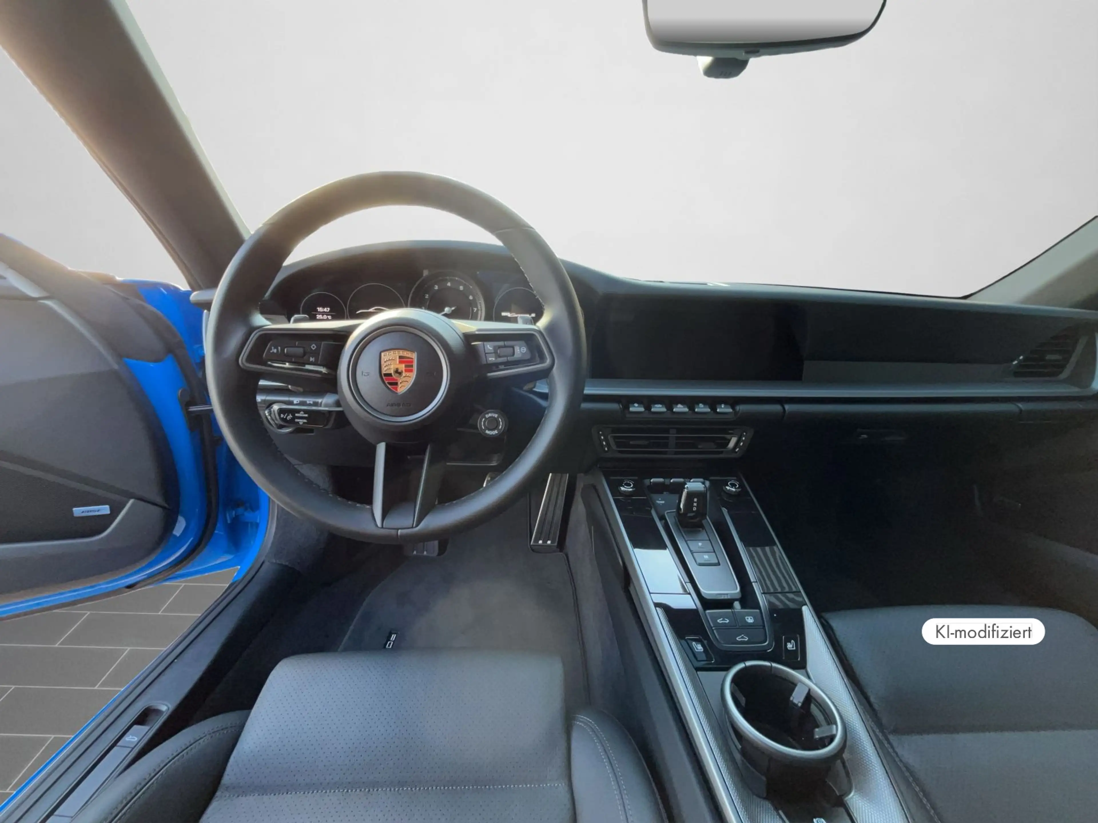 Porsche 992 (911) Carrera S — photo 9