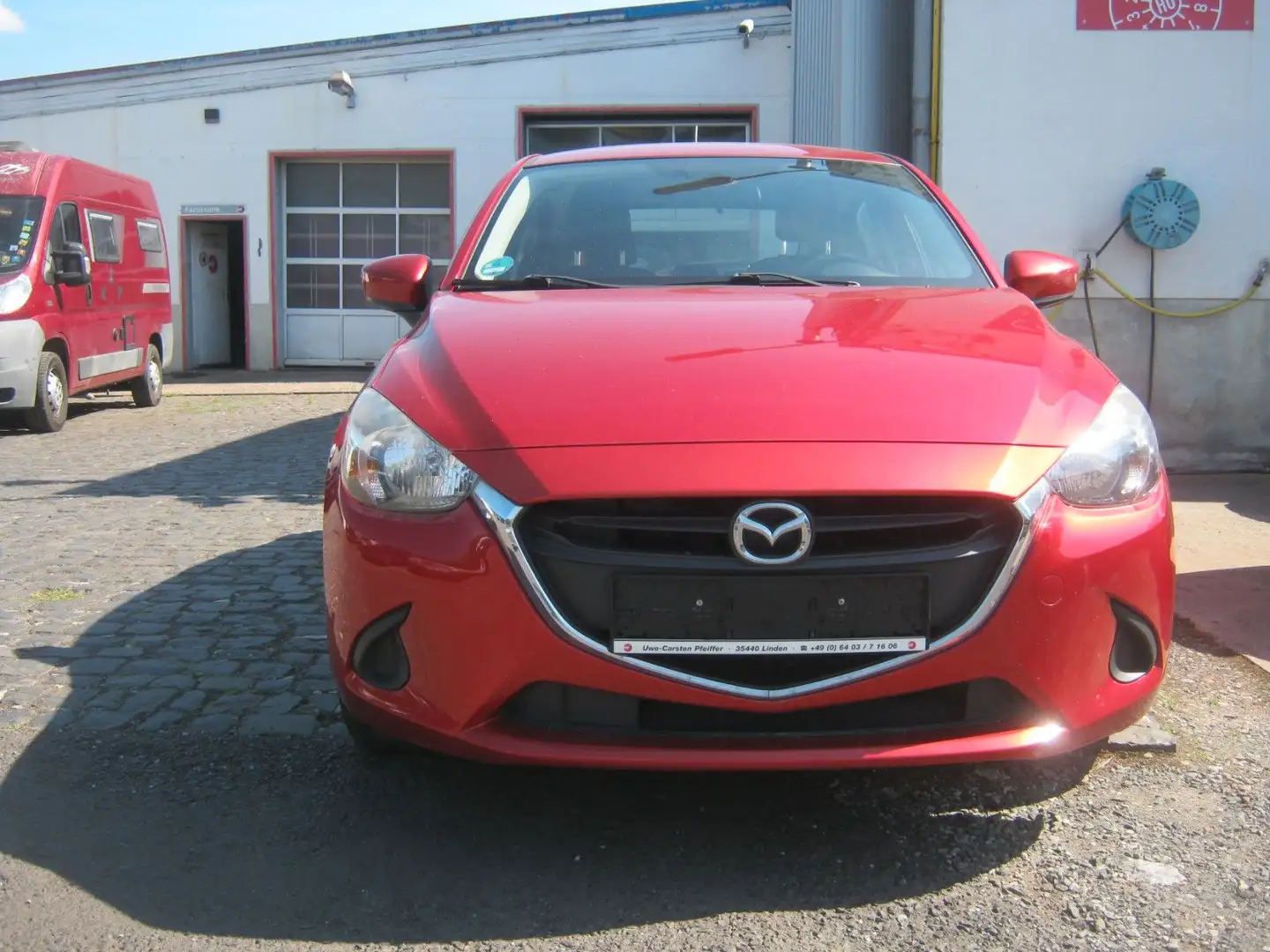 Mazda 2 Lim. Center-Line, 1.Hand, Scheckheft Rot - 2