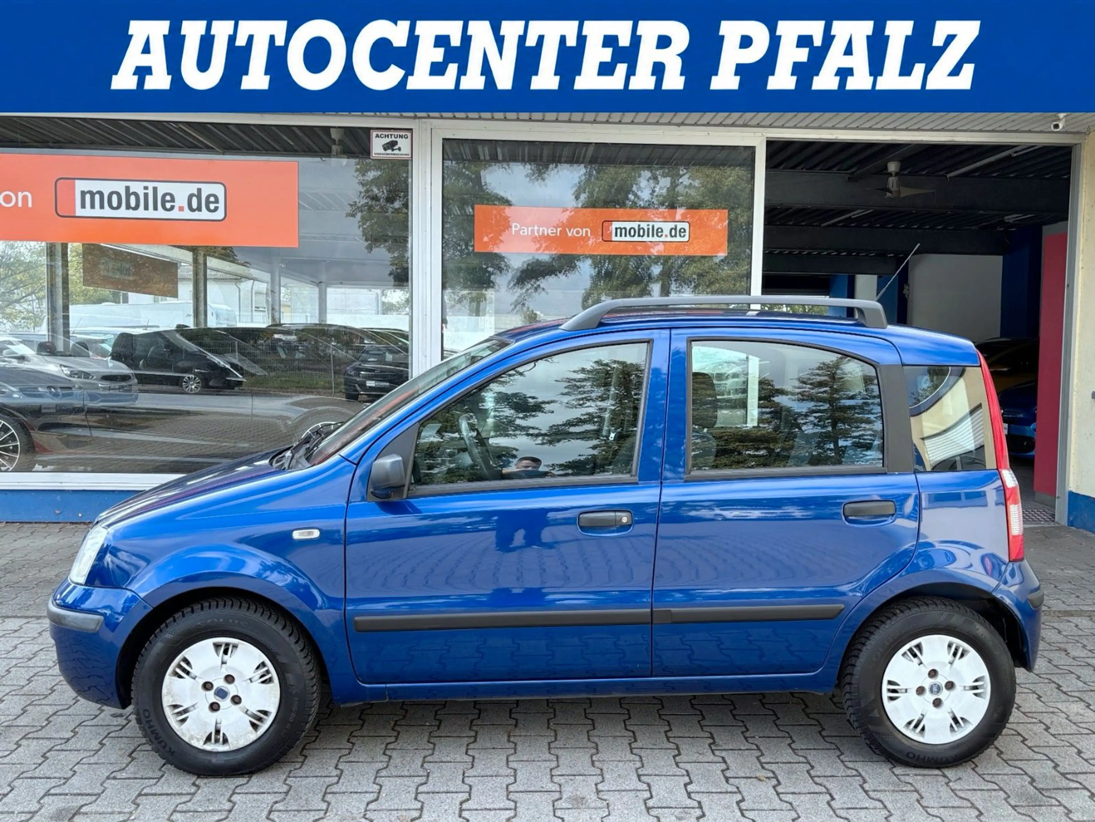Fiat Panda 1.2 8V Dynamic*Automatik*Klima*1-Hand — photo 4