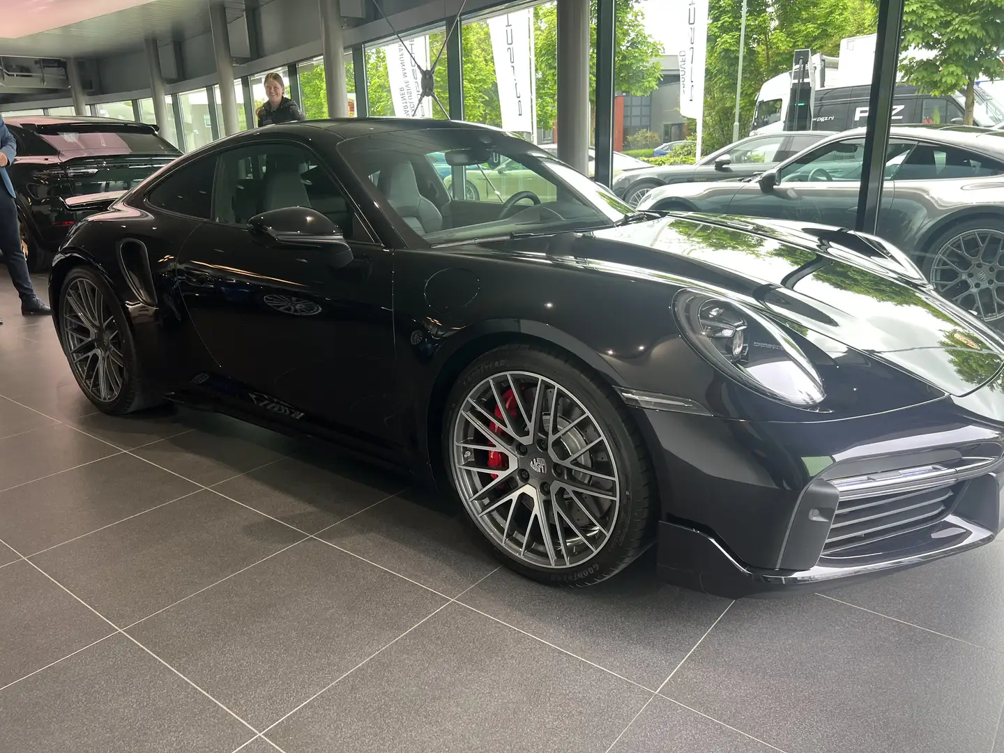 Porsche 992 992 turbo s Zwart - 1