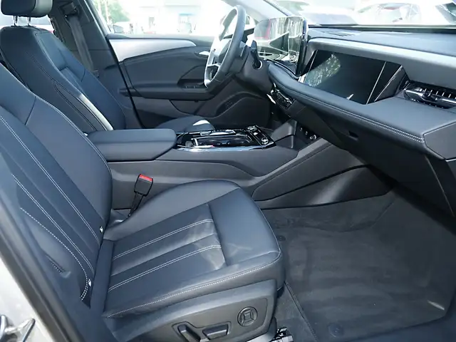 Audi A6 E-Tron view 5