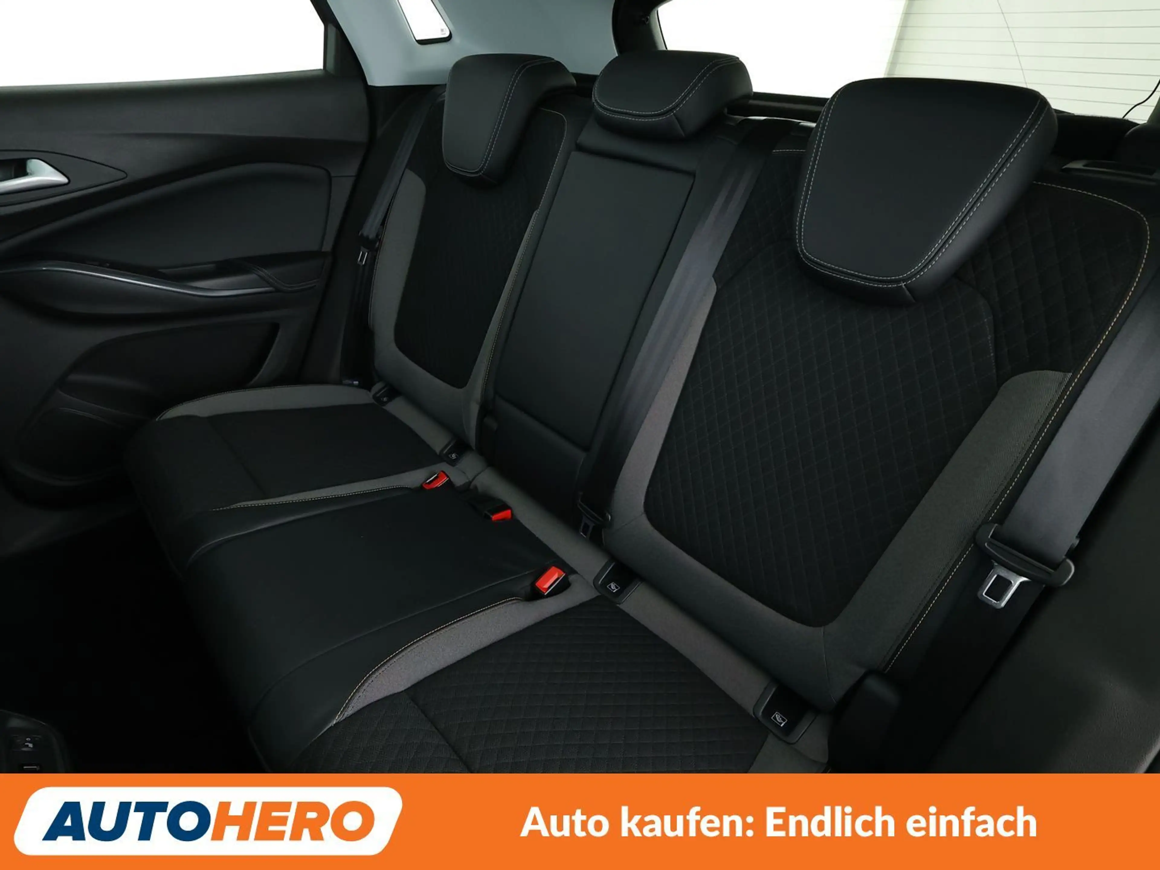 Opel Grandland X 1.5 CDTI INNOVATION*NAV*LED*TEMPO*PDC*4xSHZ*PANO* — photo 14