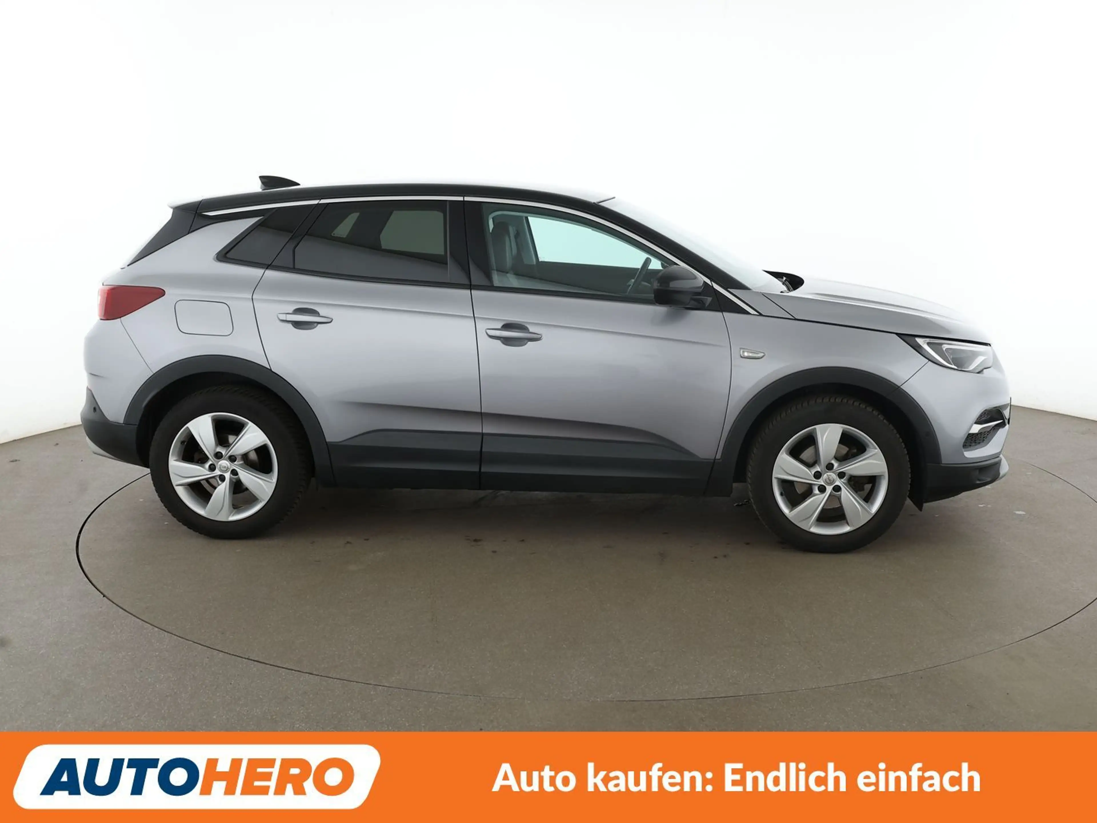 Opel Grandland X 1.5 CDTI INNOVATION*NAV*LED*TEMPO*PDC*4xSHZ*PANO* — photo 7