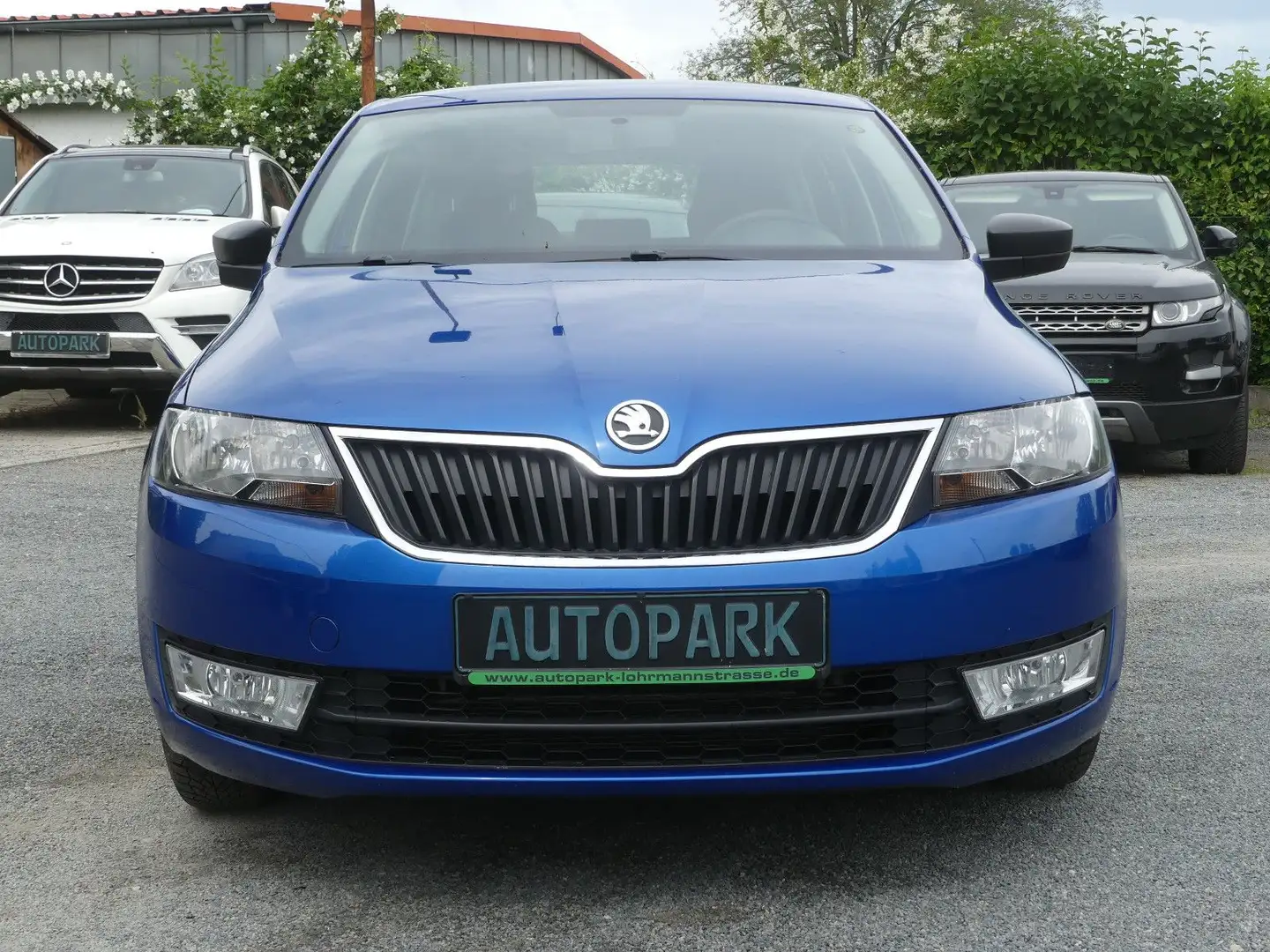 Skoda Rapid/Spaceback Spaceback Active*SH-gepfl.*1.Hand*Nr.13 Blau - 2