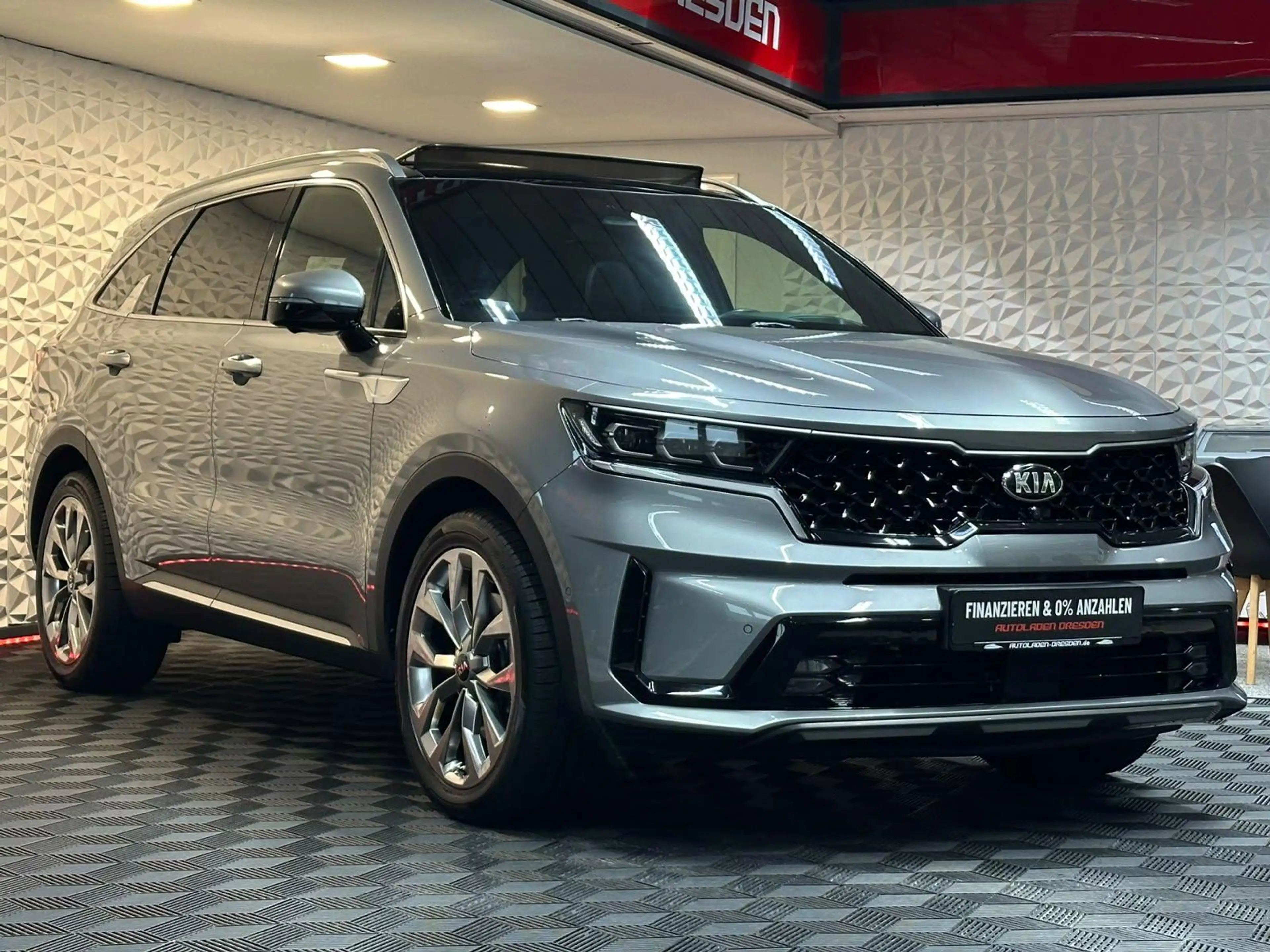 Kia Sorento 2.2CRDi PLATINUM 4WD BOSE#360#PANO#7SITZ — photo 2