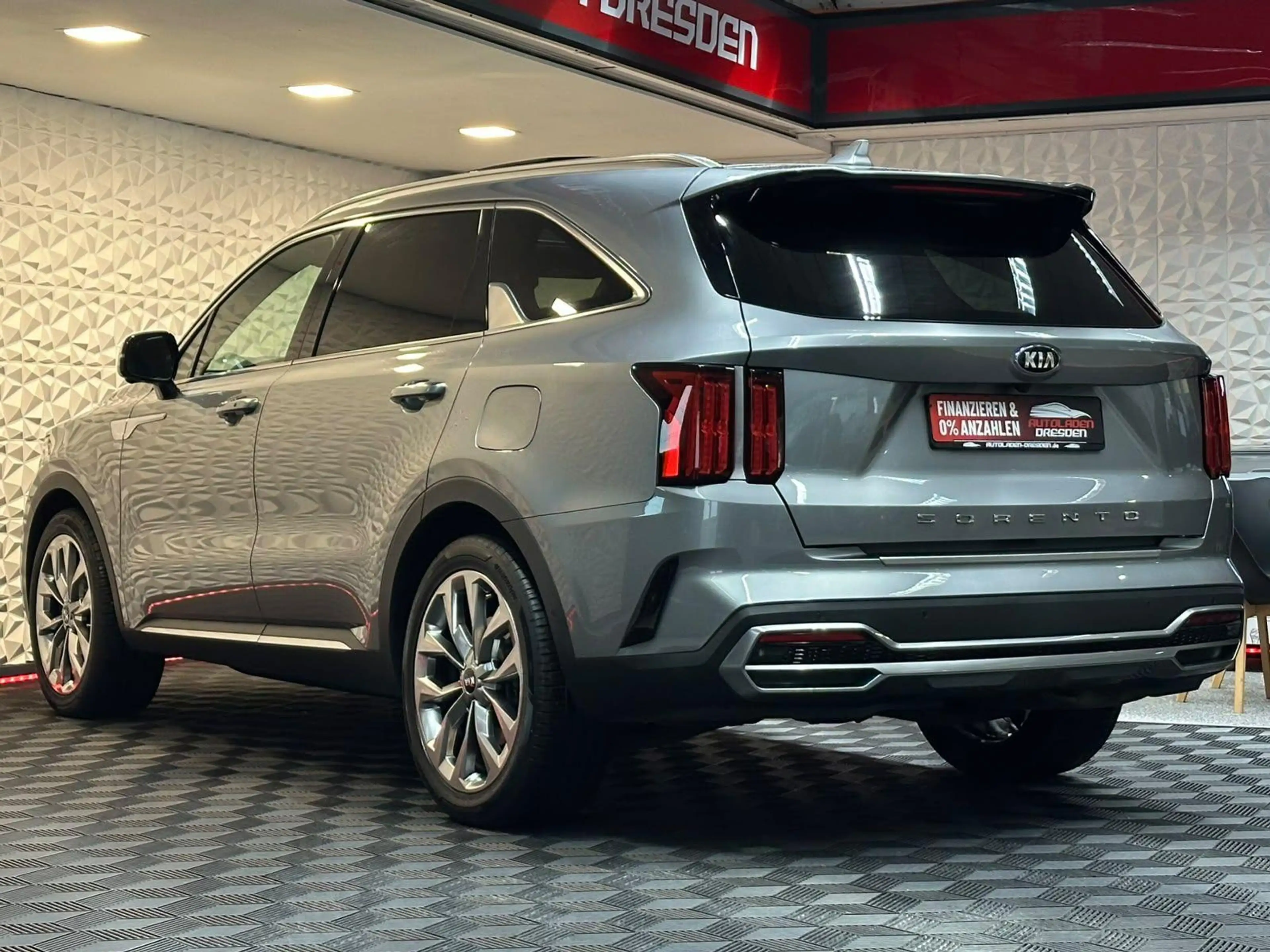 Kia Sorento 2.2CRDi PLATINUM 4WD BOSE#360#PANO#7SITZ — photo 5