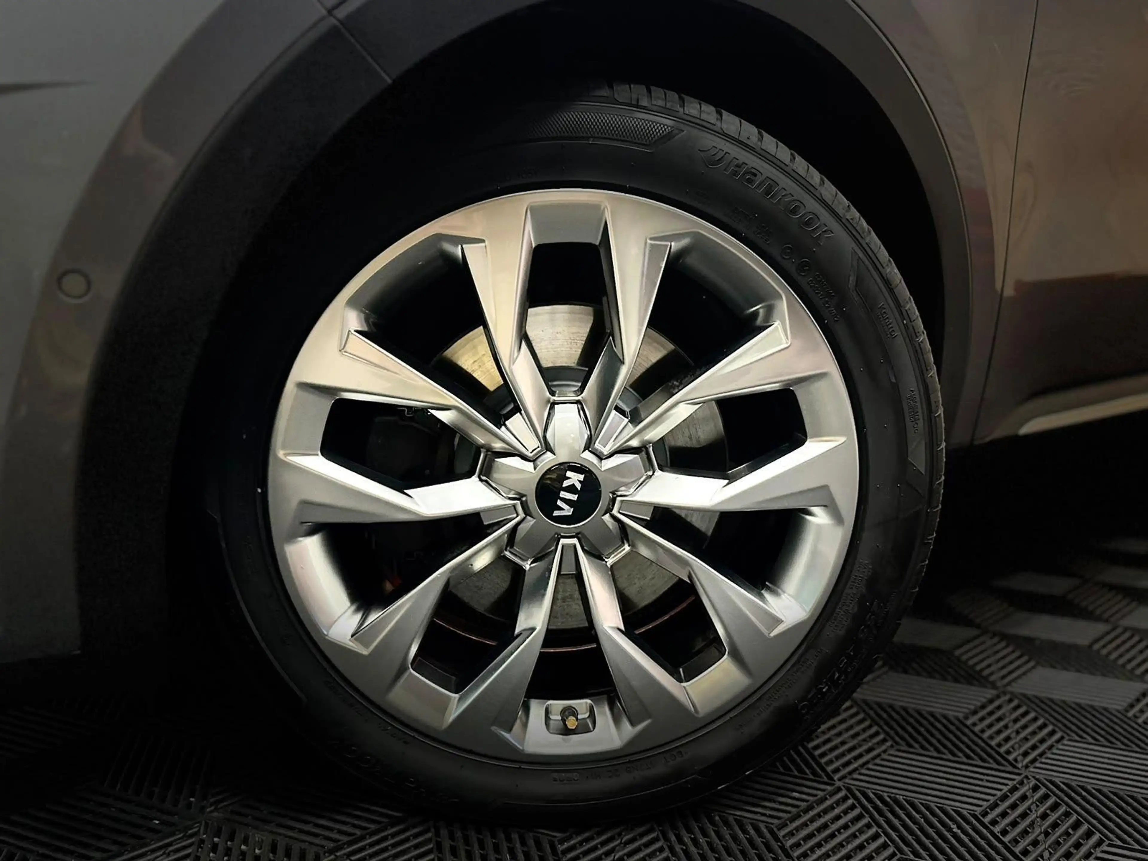 Kia Sorento 2.2CRDi PLATINUM 4WD BOSE#360#PANO#7SITZ — photo 11