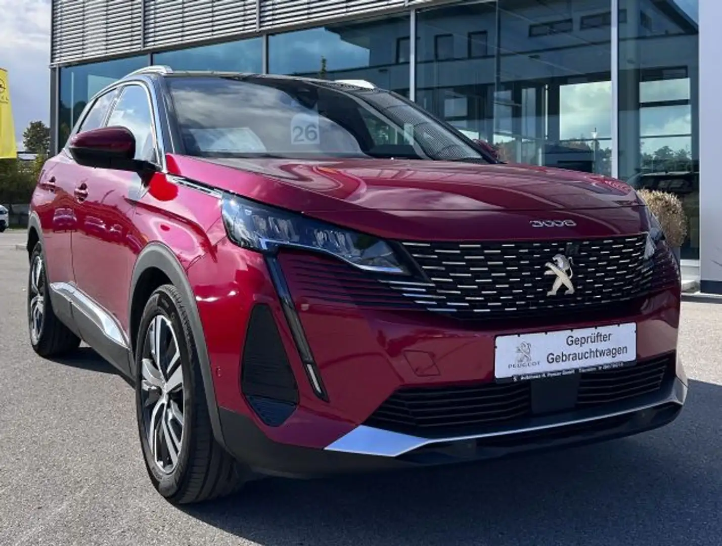 Peugeot 3008 Hybrid 225 e-EAT8 Roadtrip Rouge - 1