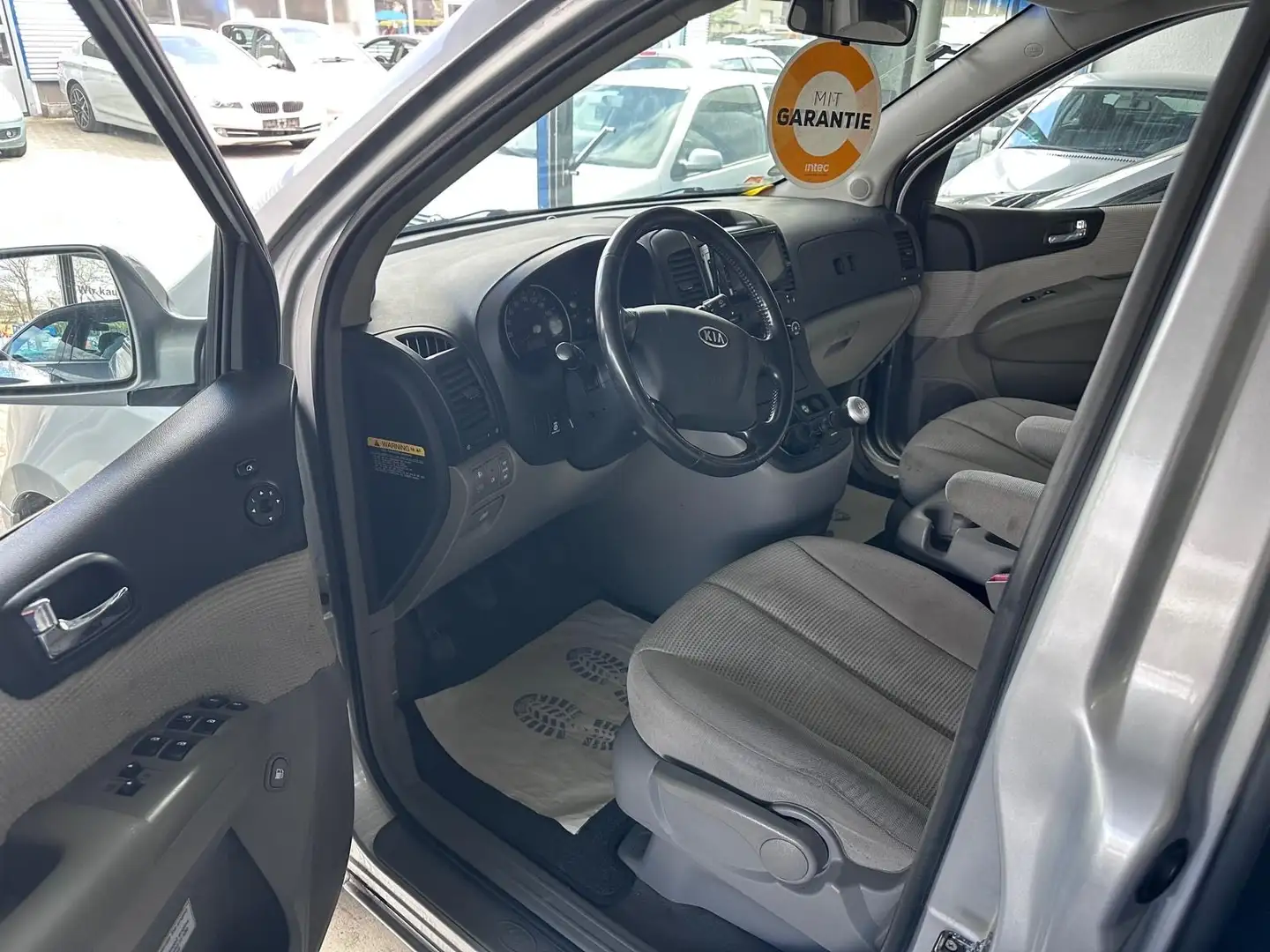 Kia Carnival 2.9 CRDi VGT EX Basis Gri - 2