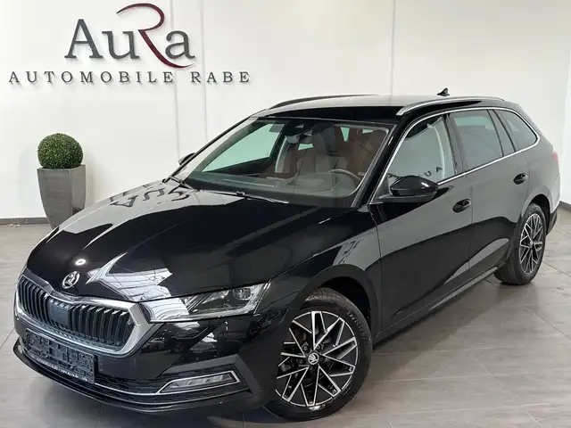Skoda Octavia view 2