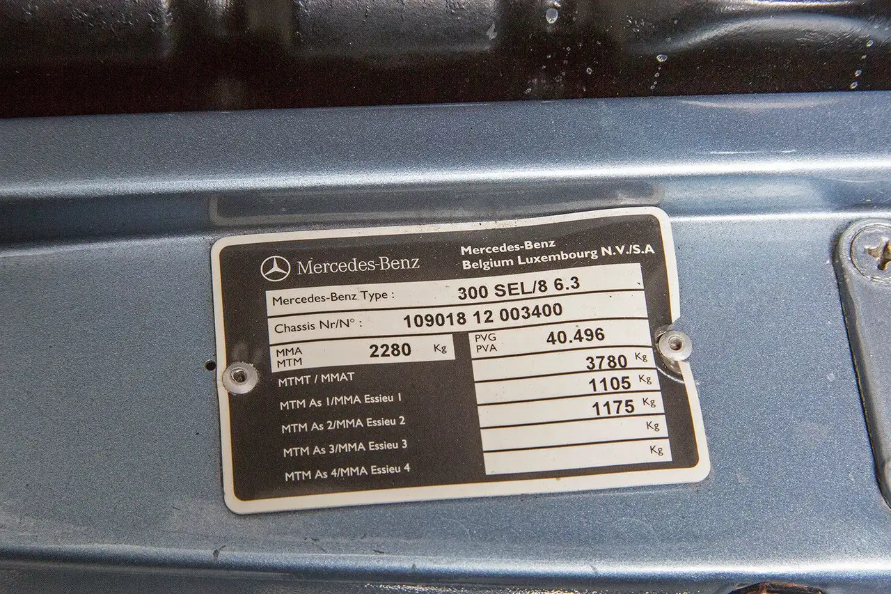 Mercedes-Benz 300 SEL 6.3, schöner Zustand,von Rosier Classic, foto 8