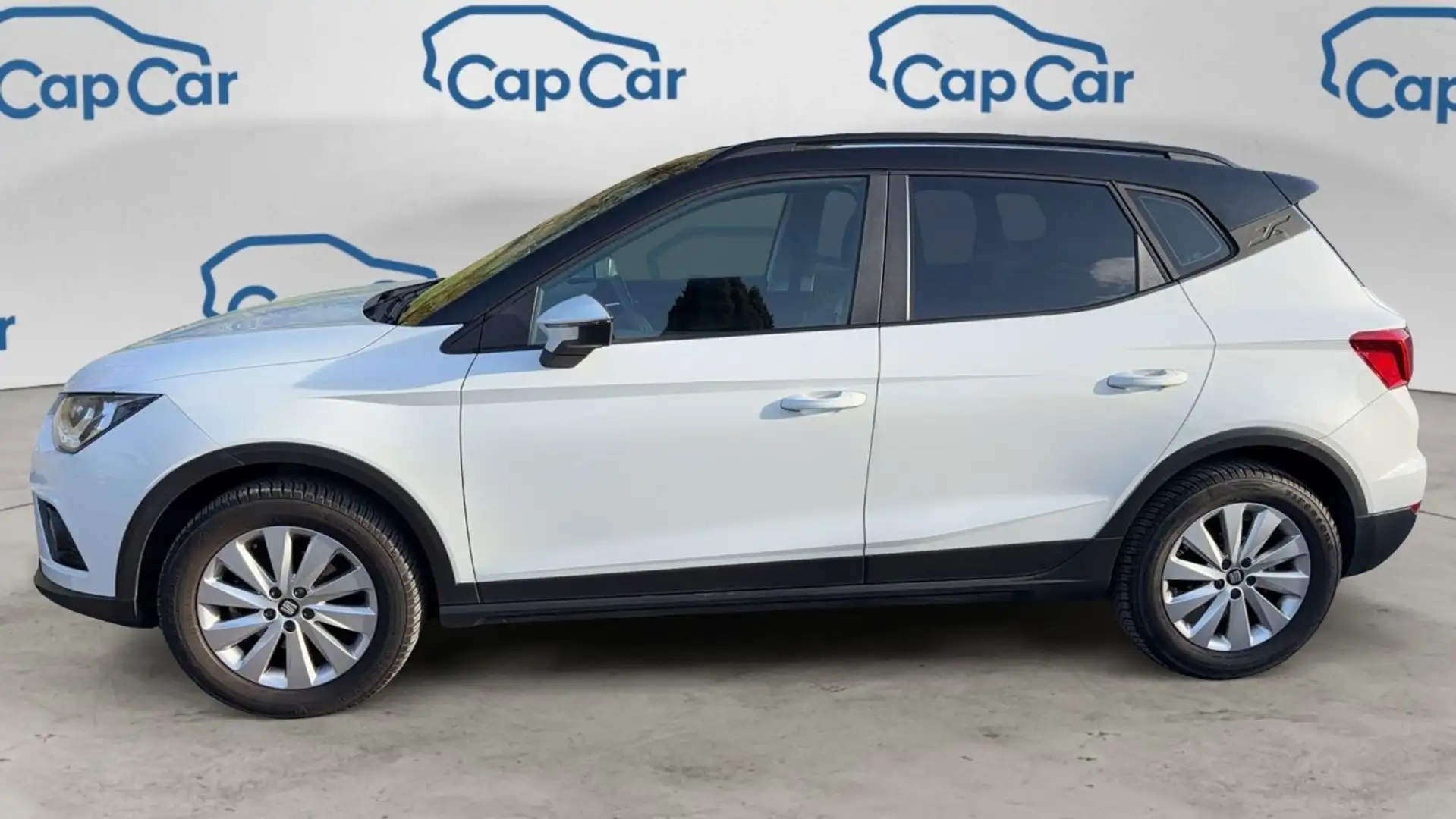 SEAT Arona 1.6 TDI 115 Style Blanc - 2