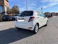 Toyota Yaris 1.4 D-4D 5 porte Lounge My 12 Weiß - thumbnail 5