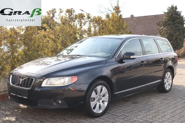 Volvo V70 3.2 Summum, mit ACC! (Volvo-Historie/1.Lack)