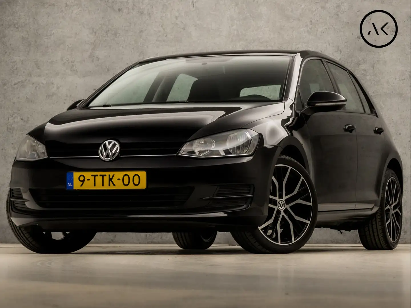 Volkswagen Golf 1.2 TSI Sportline (SCHERM, CRUISE, LM VELGEN, SPOR Noir - 1