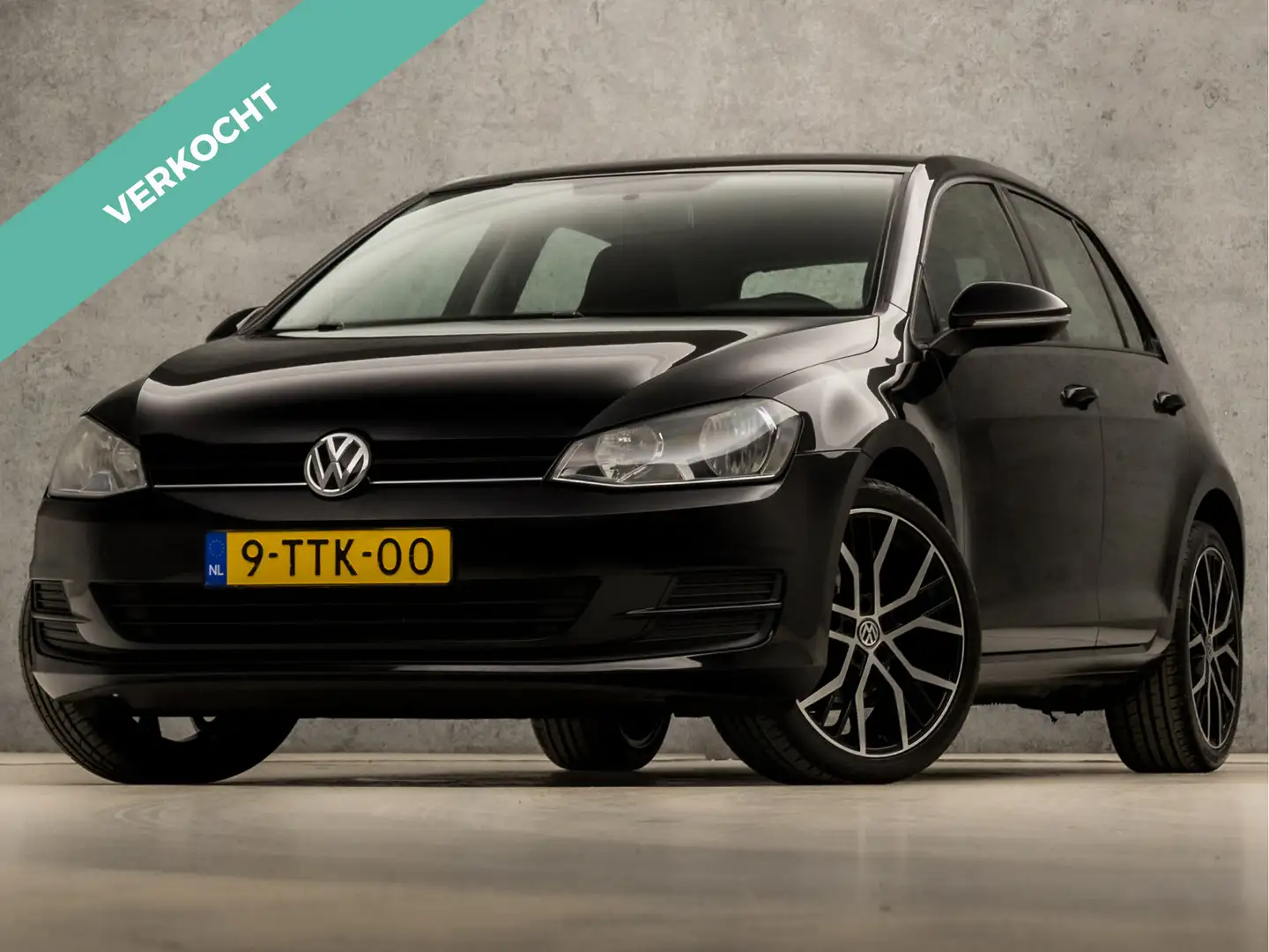 Volkswagen Golf 1.2 TSI Sportline (SCHERM, CRUISE, LM VELGEN, SPOR Zwart - 1