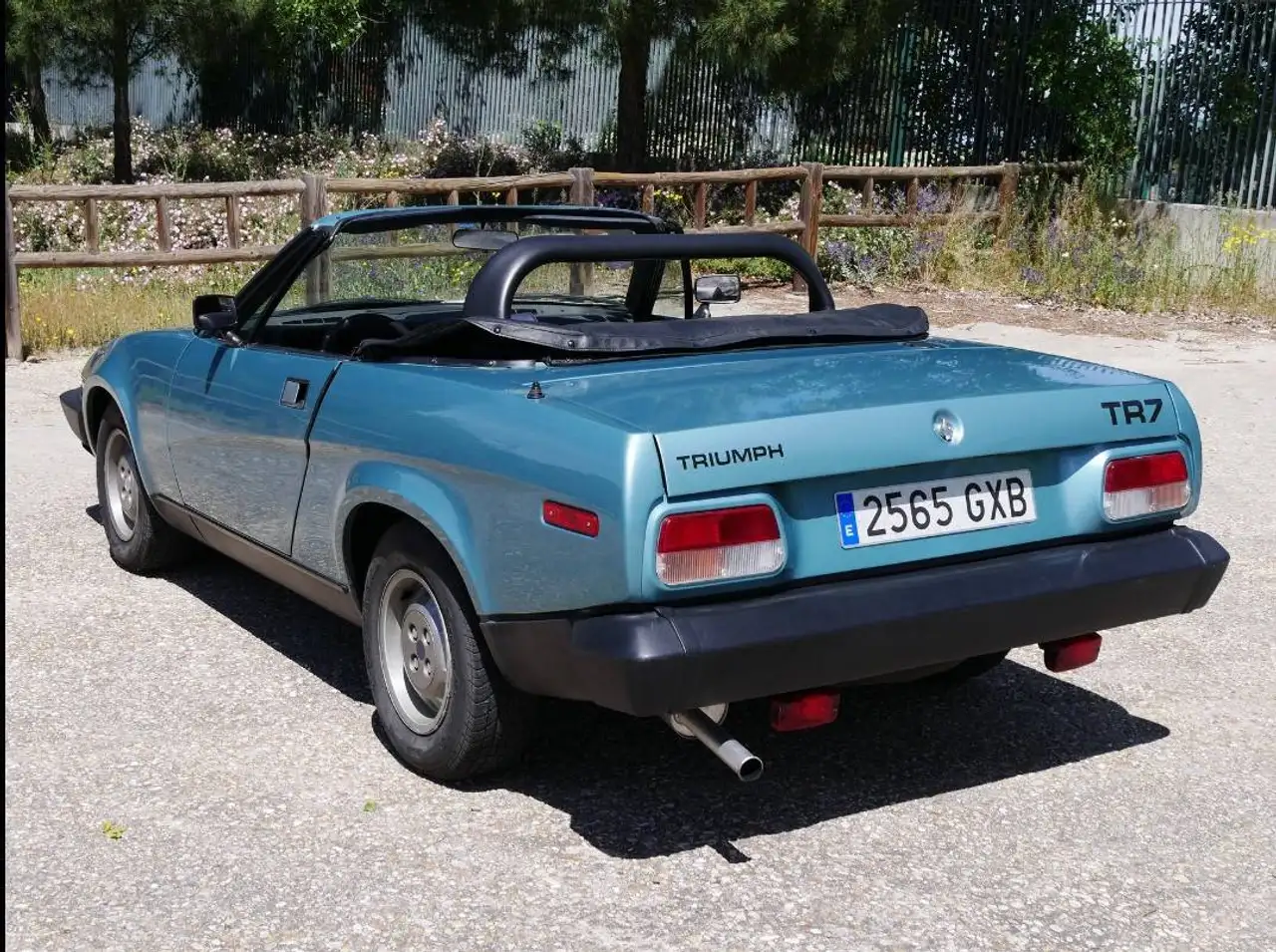 Triumph TR7, foto 3