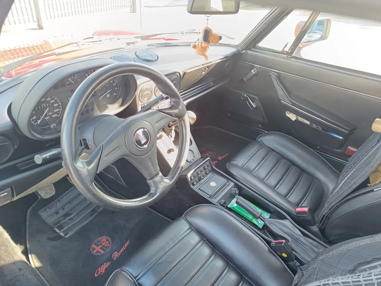 Alfa Romeo Spider 1.6, foto 2