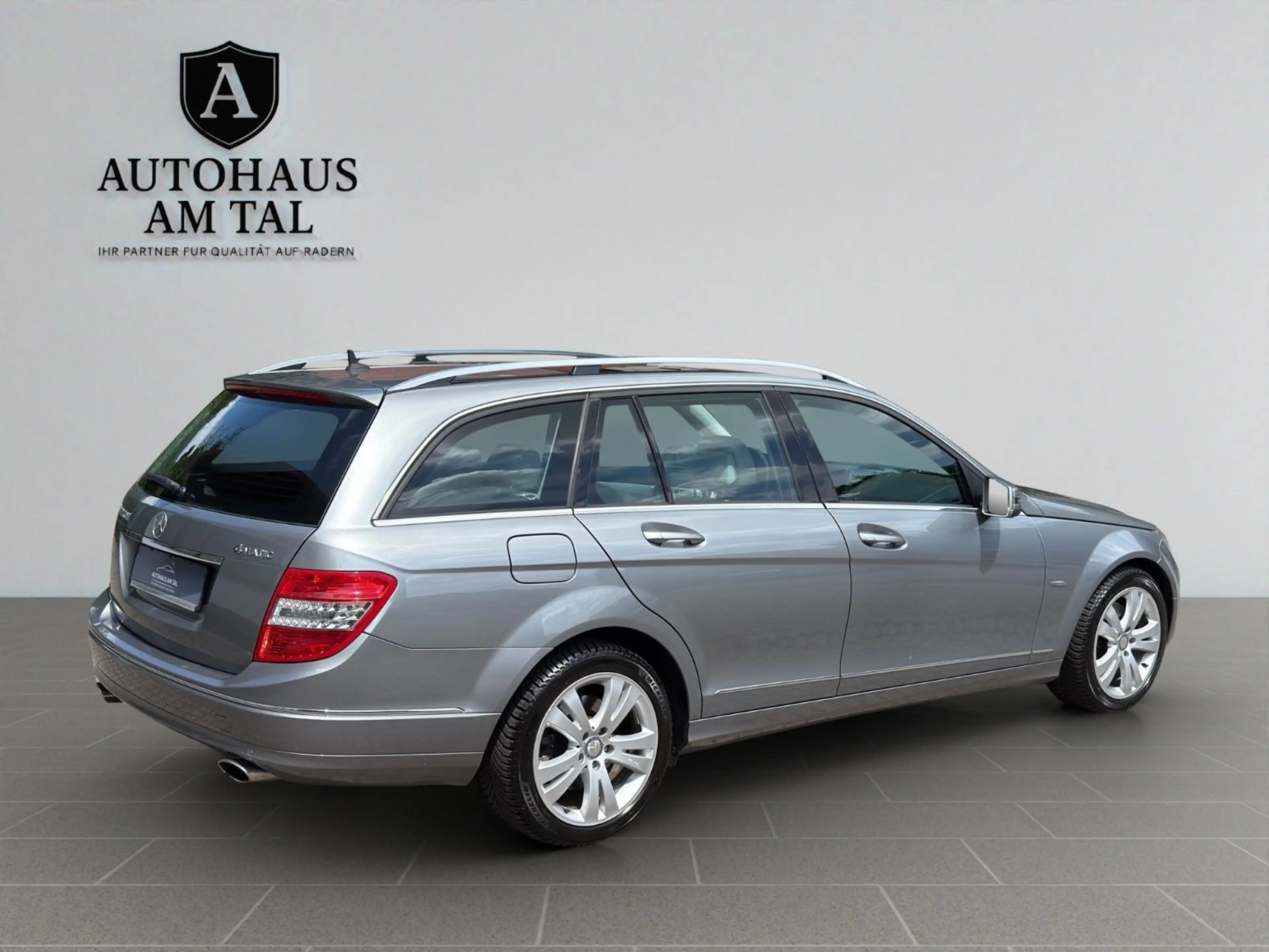 Mercedes-Benz C 350 CDI 4Matic Pano~Kamera~Navi~Memory~LED — photo 7