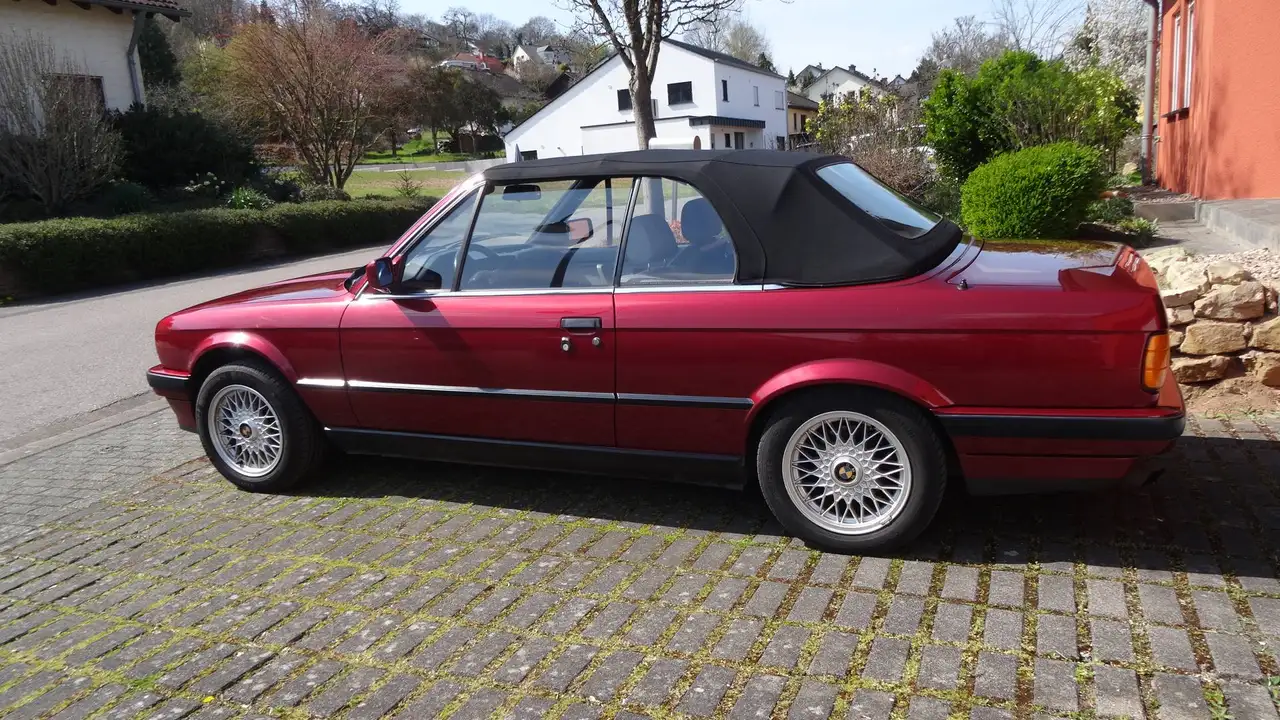BMW 325i, foto 1
