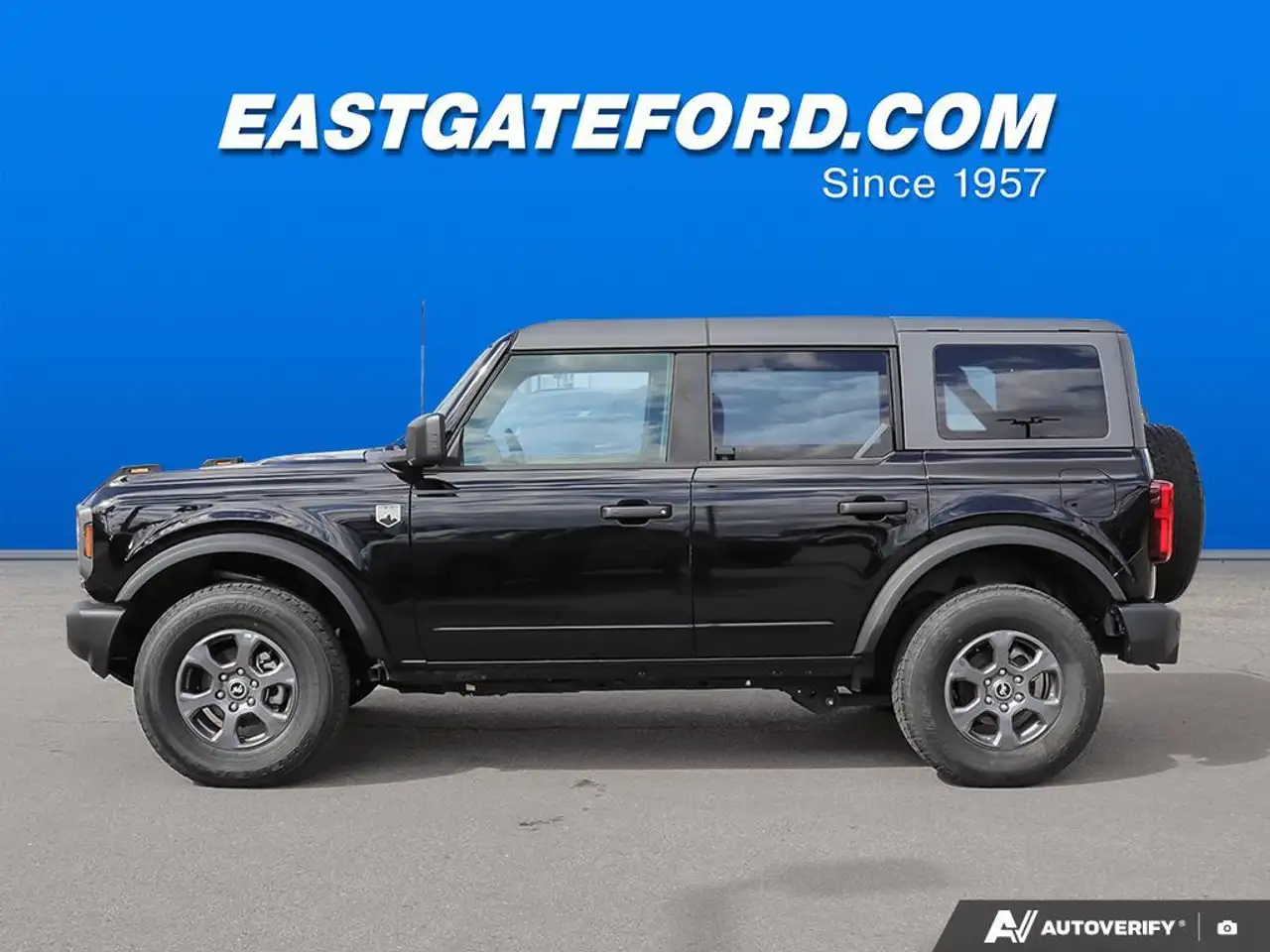 Ford Bronco photo Ford Bronco