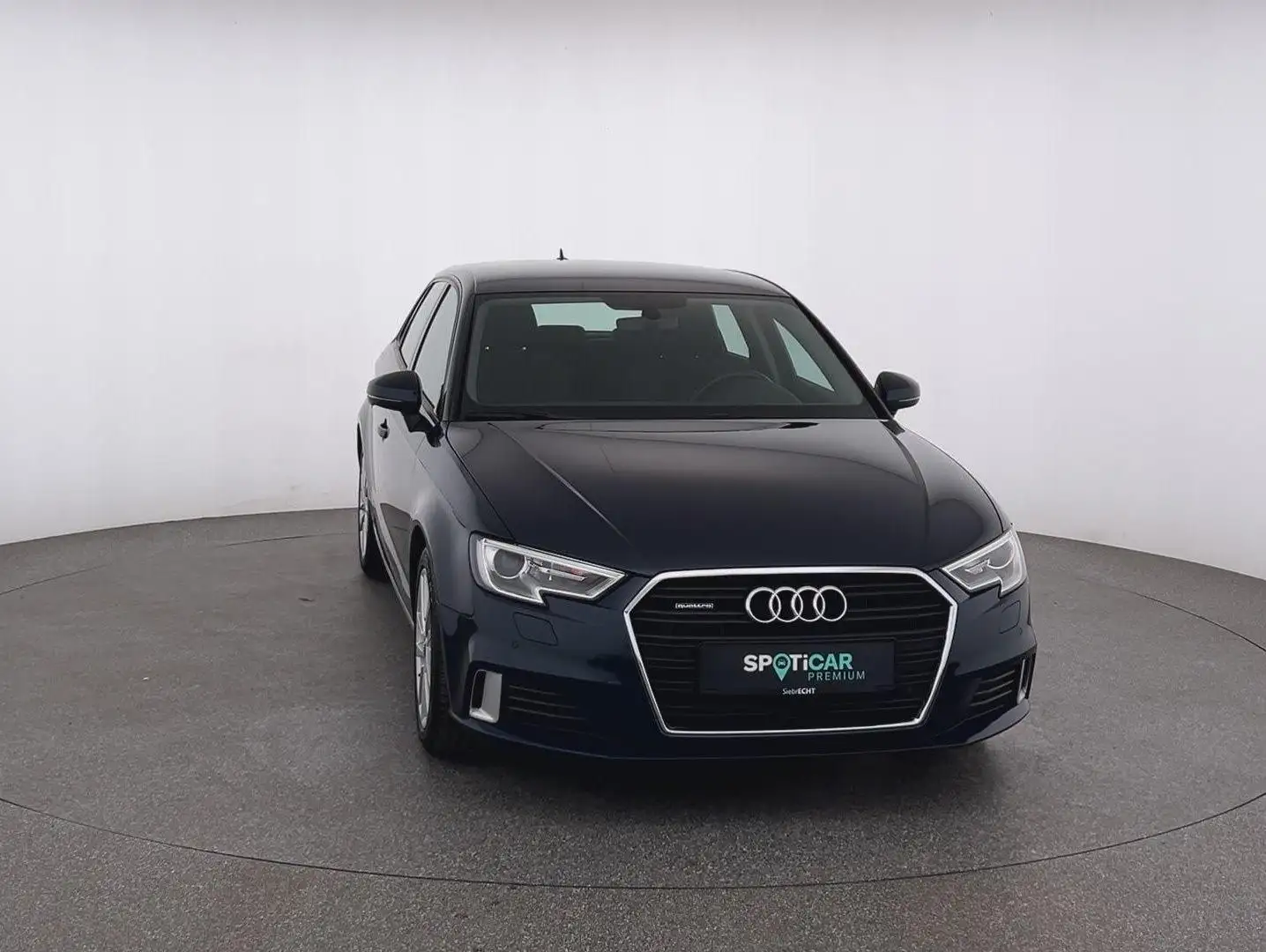 Audi A3 40 TDI quattro sport 2.0 TDI AT*LED*Navi*PDC Blauw - 2