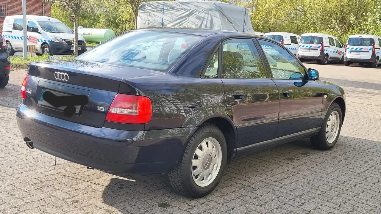 Audi A4 1.6, foto 3