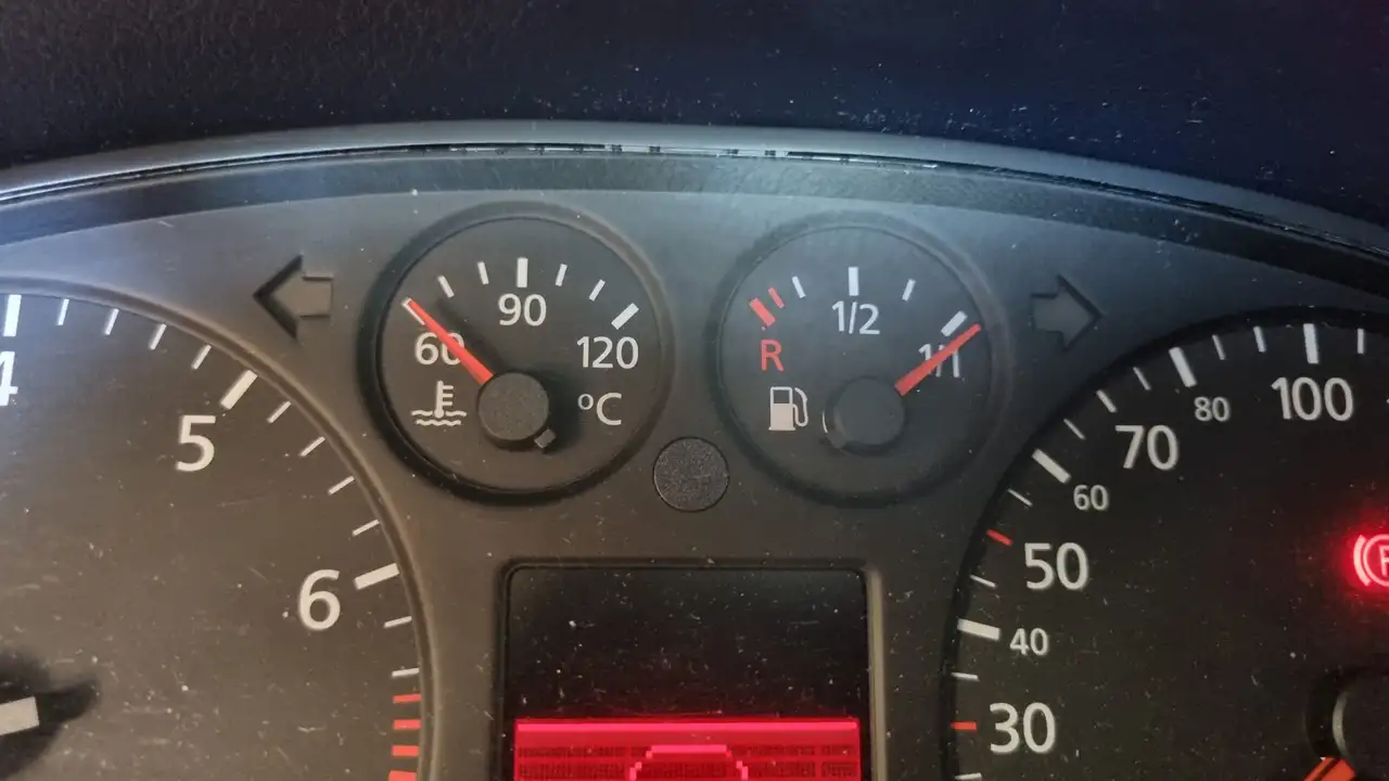 Audi A4 1.6, foto 4