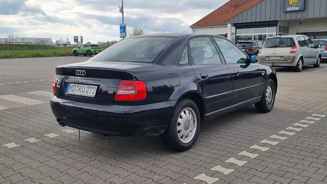 Audi A4 1.6, foto 6