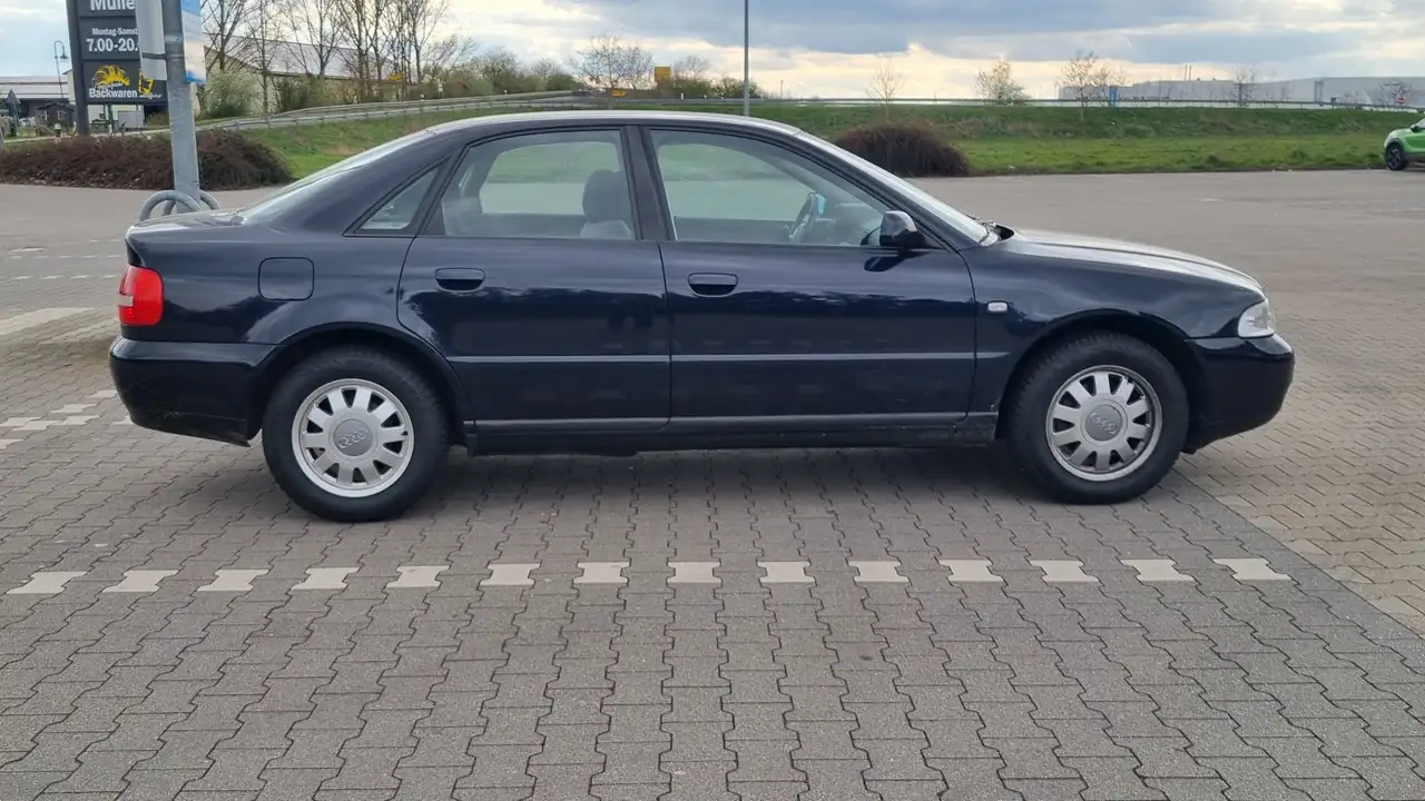 Audi A4 1.6, foto 7