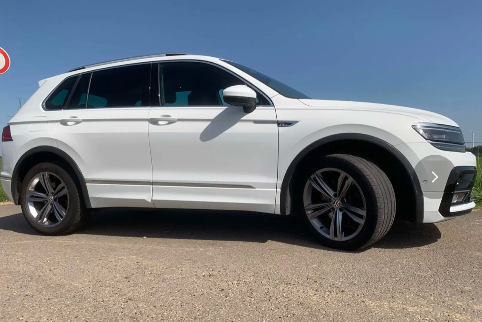 Volkswagen Tiguan Tiguan R-Line complet Blanc - 1