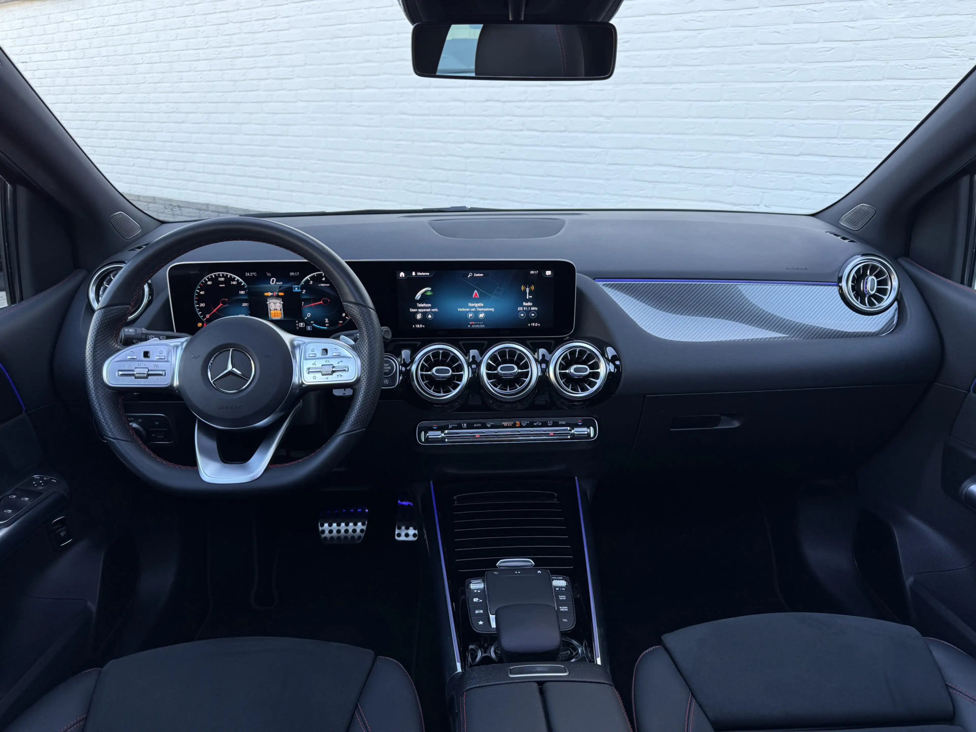 Mercedes-Benz B 200 Business Solution AMG | Pano | Memory | Camera | K — photo 11