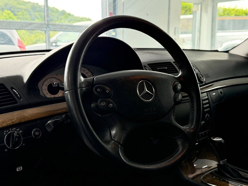 Mercedes-Benz E 350 E350 Avantgarde/Luft/Navi/Bi-Xenon — photo 10