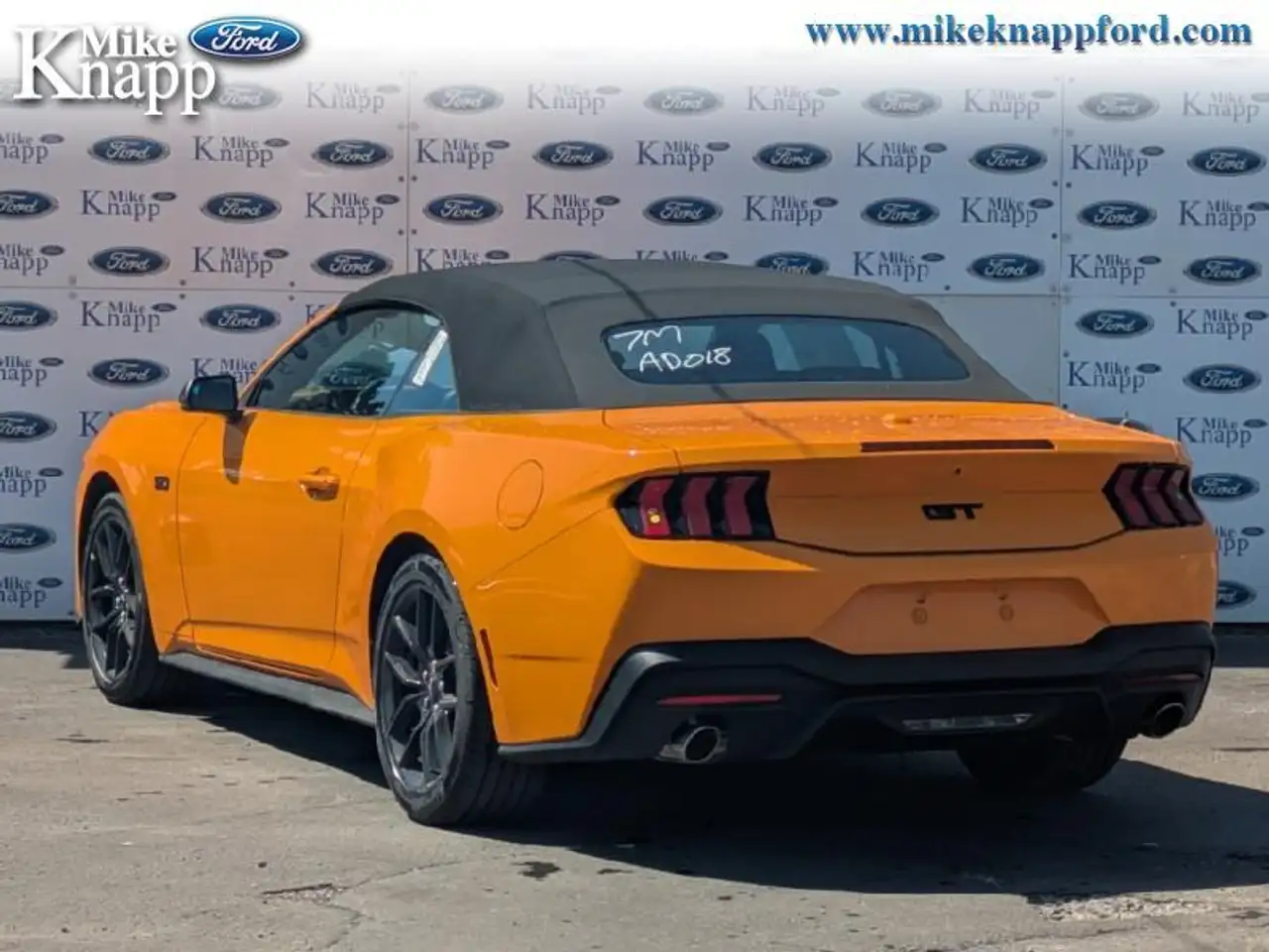 Ford Mustang снимка Ford Mustang