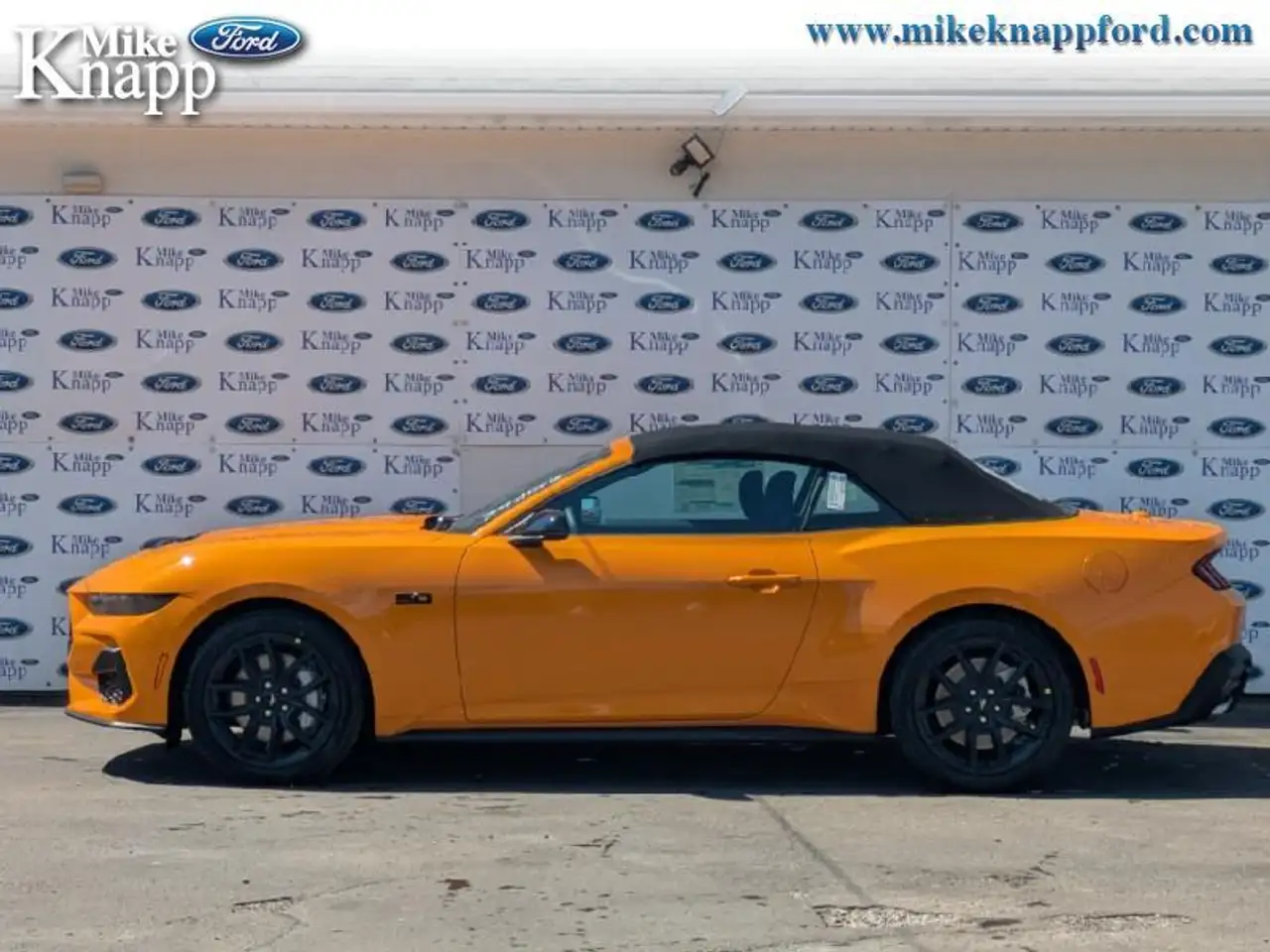 Ford Mustang снимка Ford Mustang