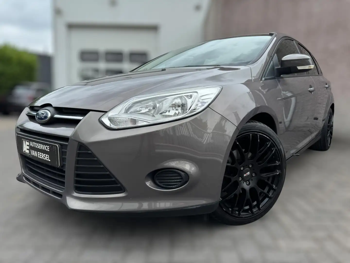 Ford Focus Wagon 1.6 TI-VCT Trend TREKHAAK / PDC / NAVI / BLU Blauw - 1