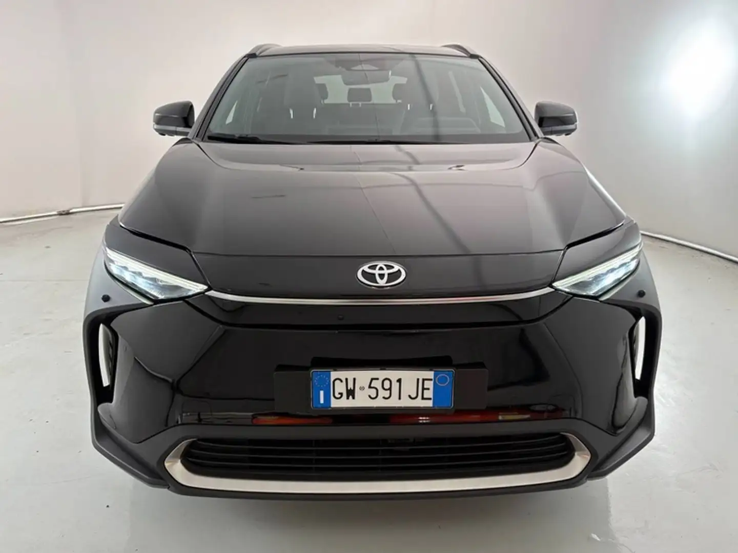 Toyota bZ4X 2023 ev First Edition awd-i 218cv! PREZZO REALE Schwarz - 2